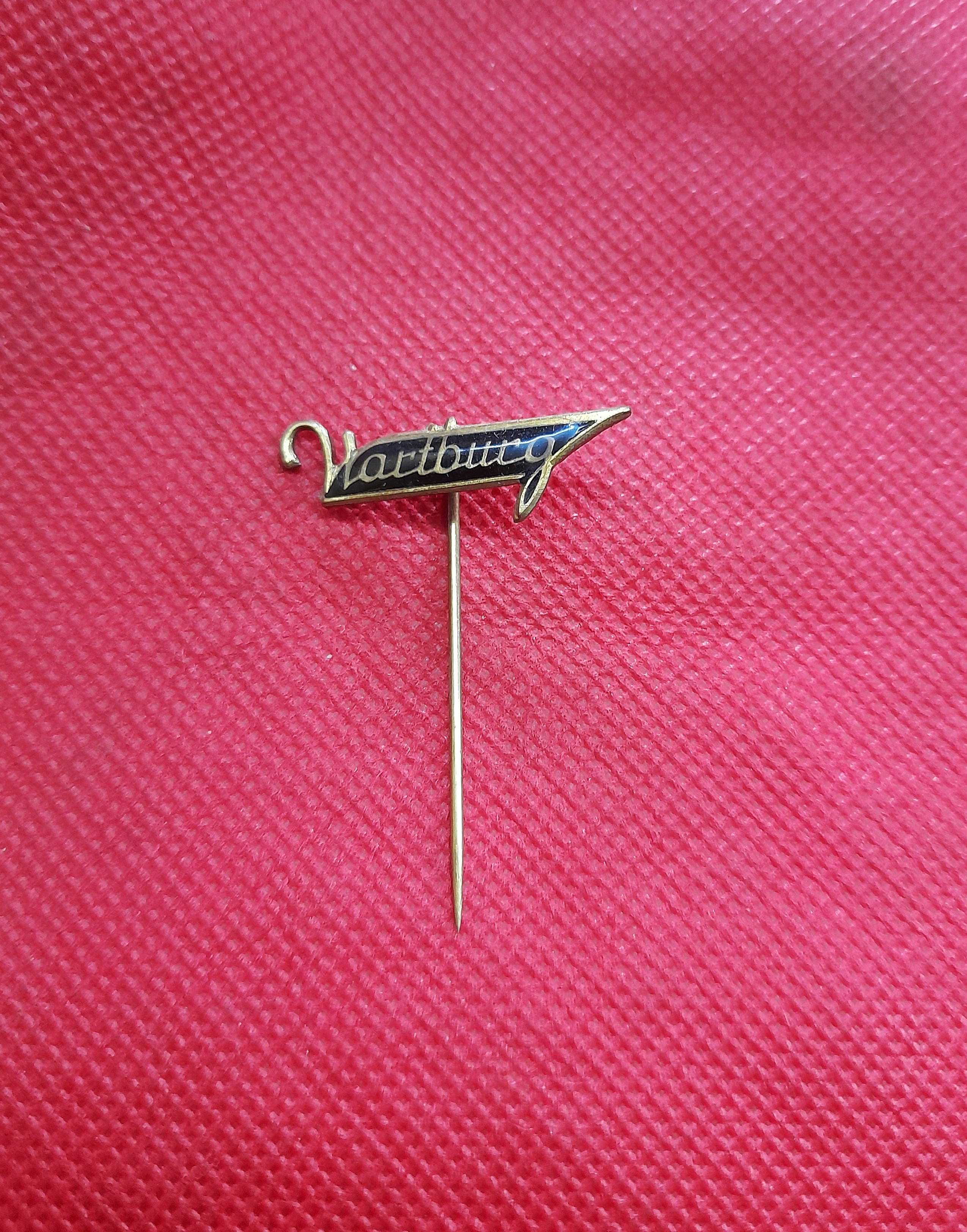 Pin Anstecknadel Wartburg