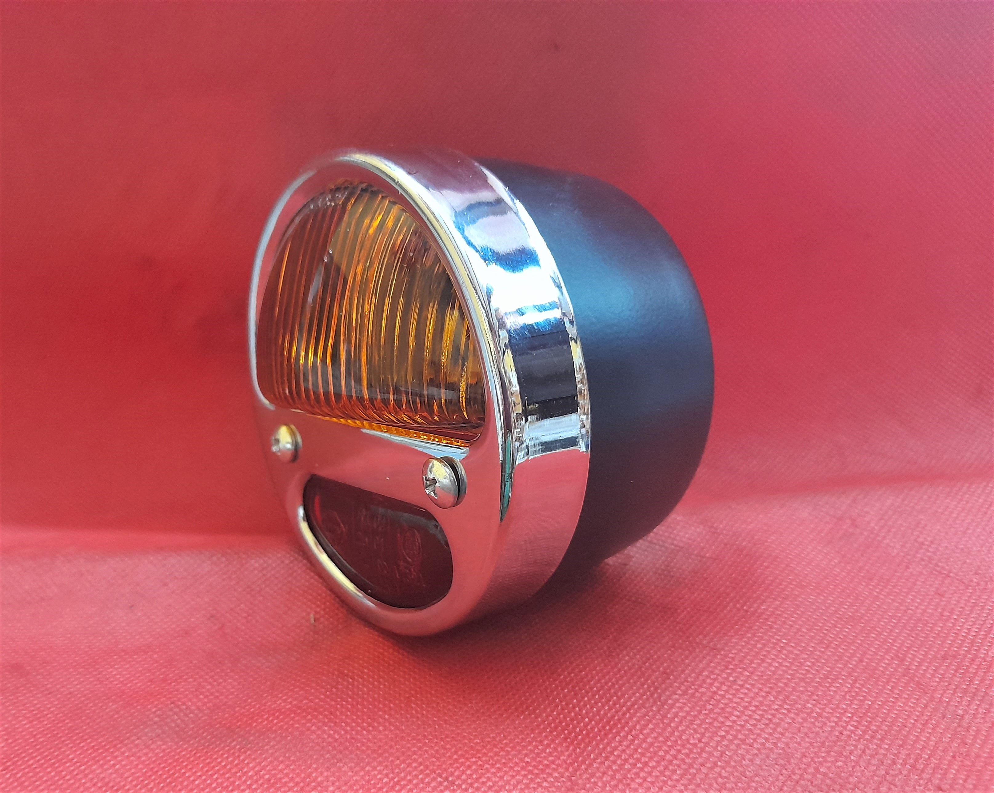Rücklicht Rückleuchte chrom