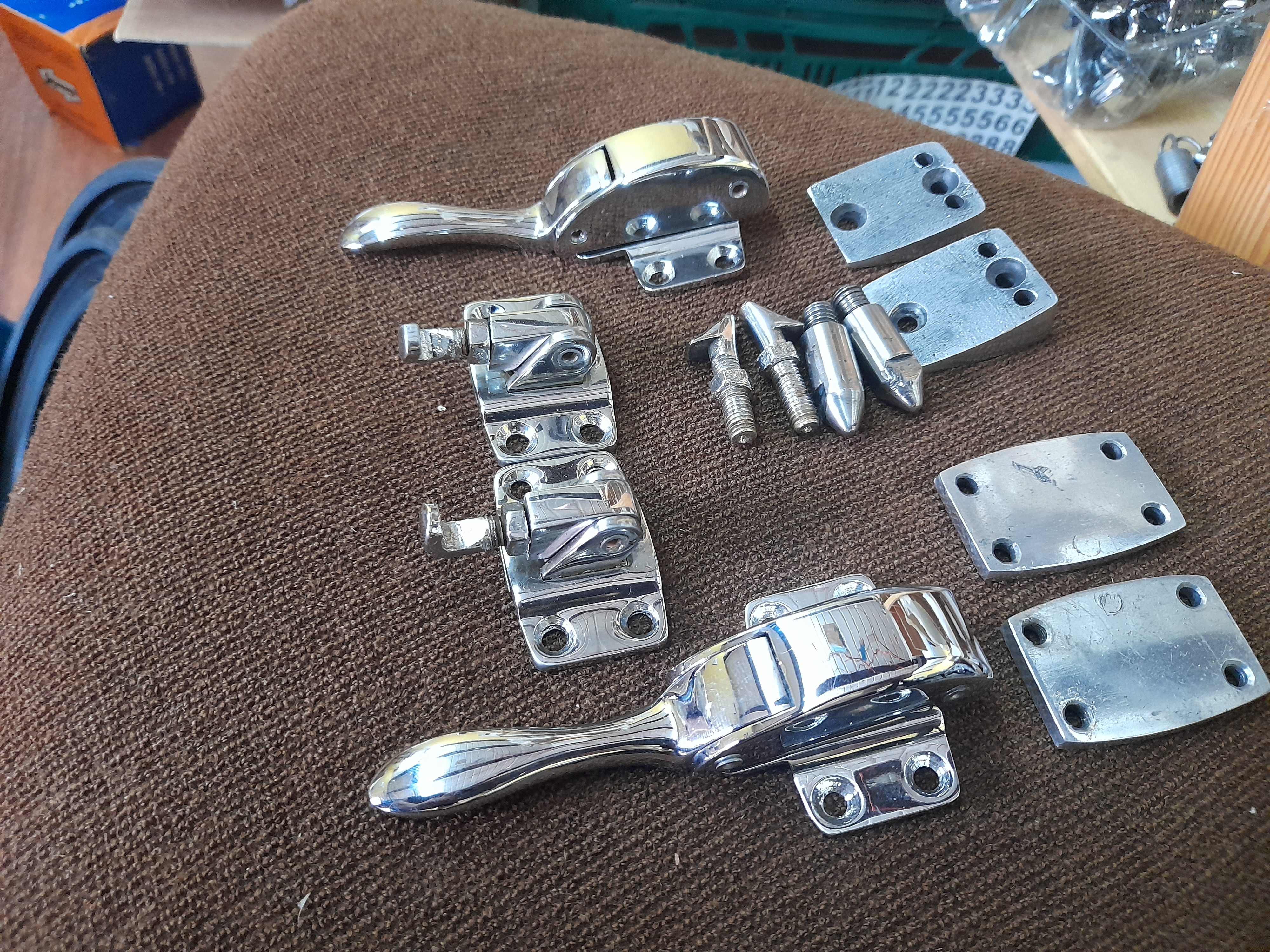 Kompletter Satz Verdeckverschlüsse Wartburg 311 Kabriolett Cabrio