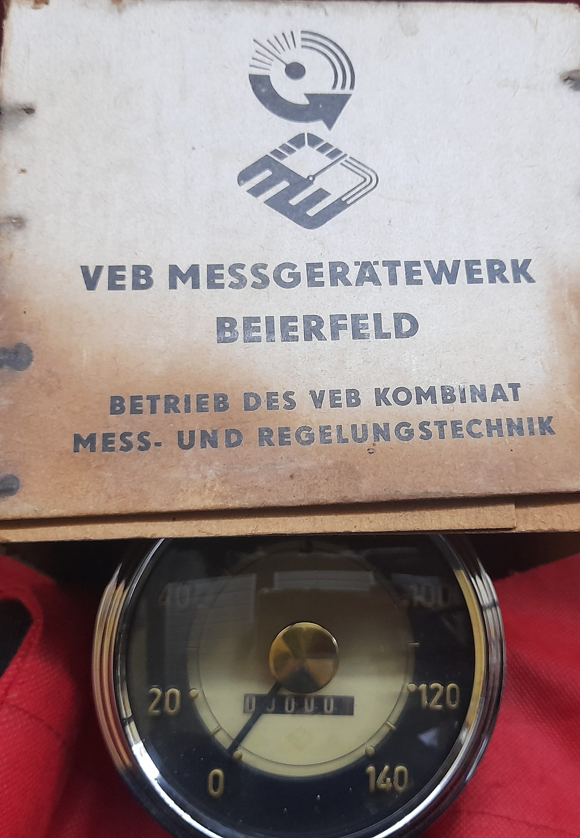 Tachometer Tacho 140 km/h Goldpunkt Wartburg Barkas Framo