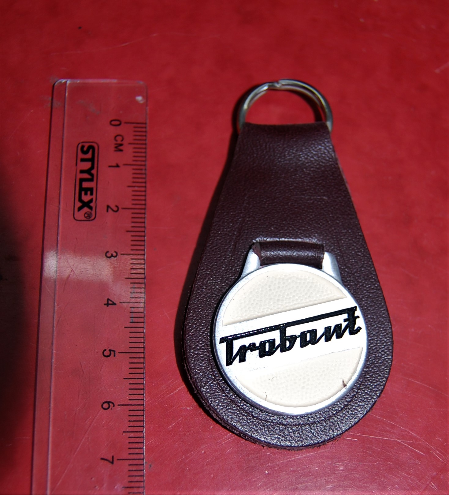 Schlüsselanhänger Trabant