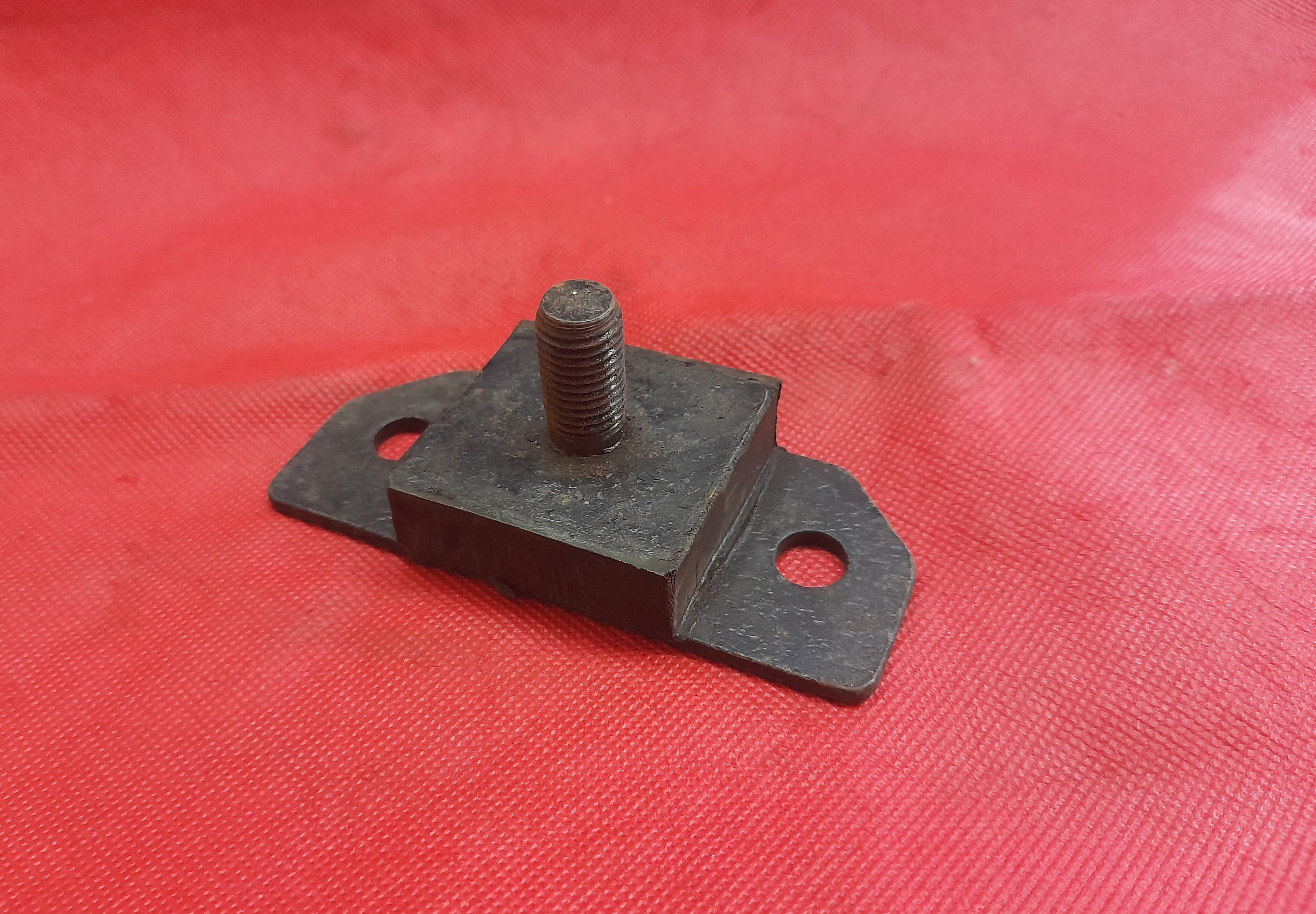 Karosserieauflage Silentblock Wartburg 311 312 313 Original DDR