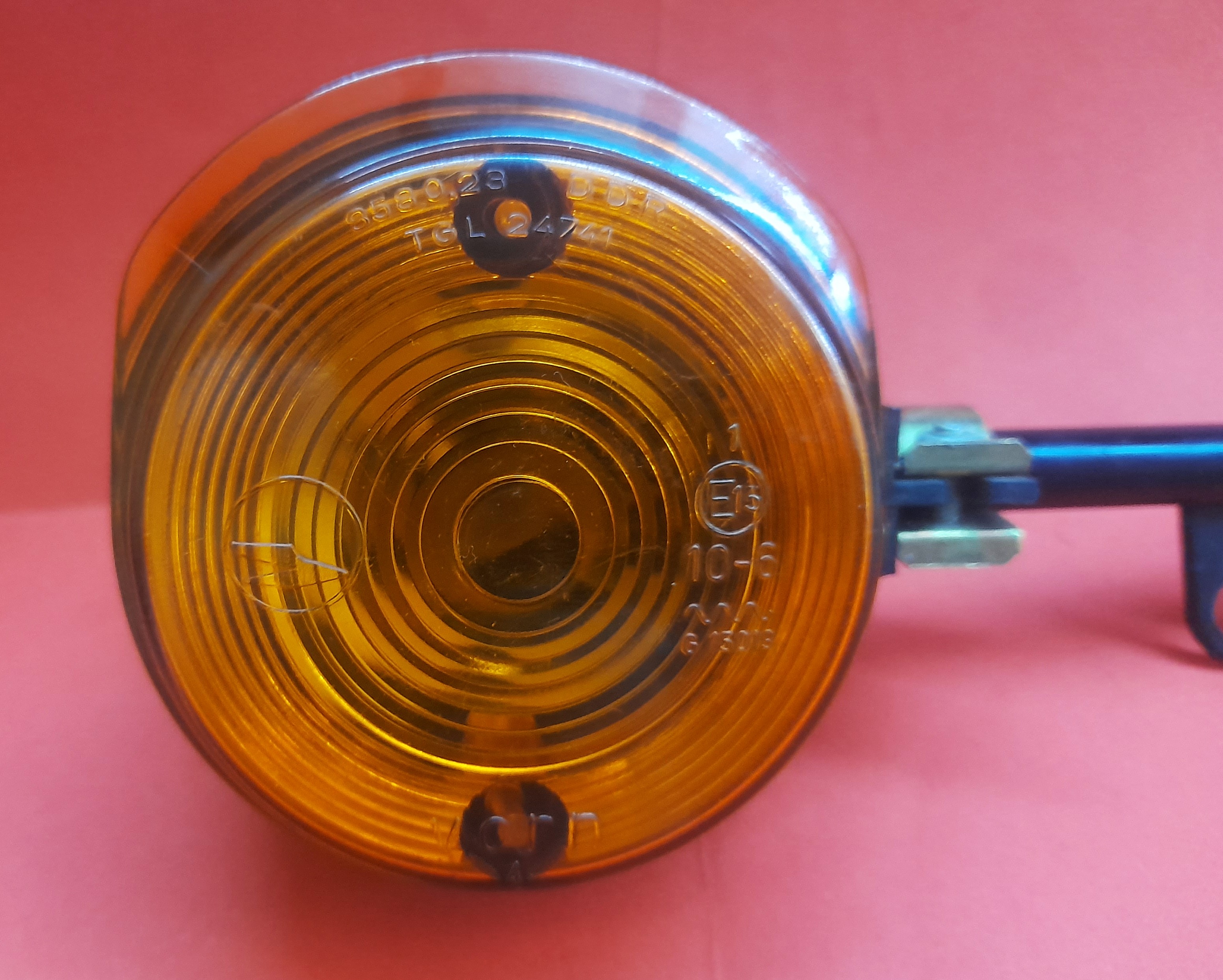 original DDR Blinker vorne mit Halter Simson MZ