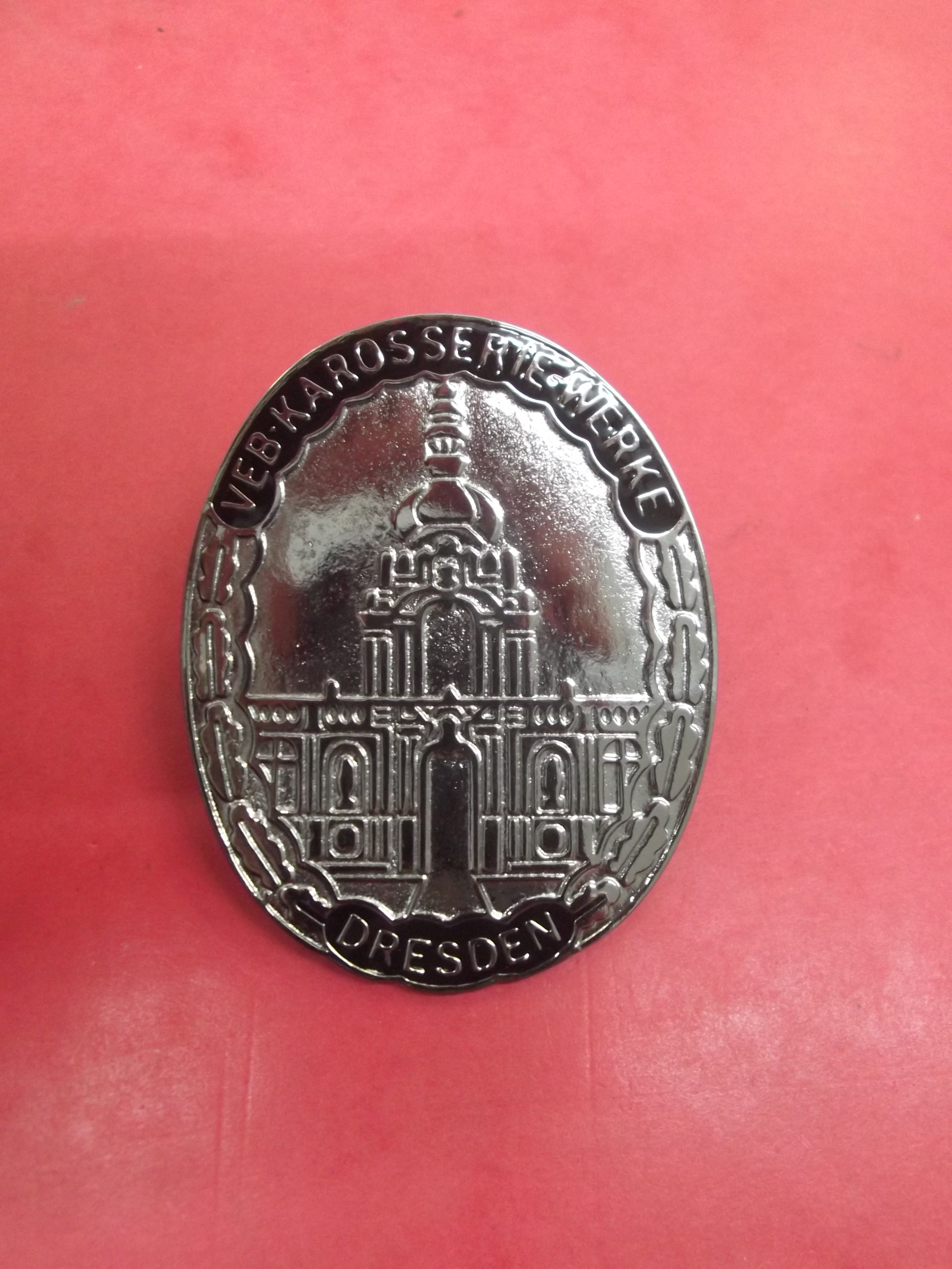 Emblem, Plakette VEB Karosseriewerke Dresden
