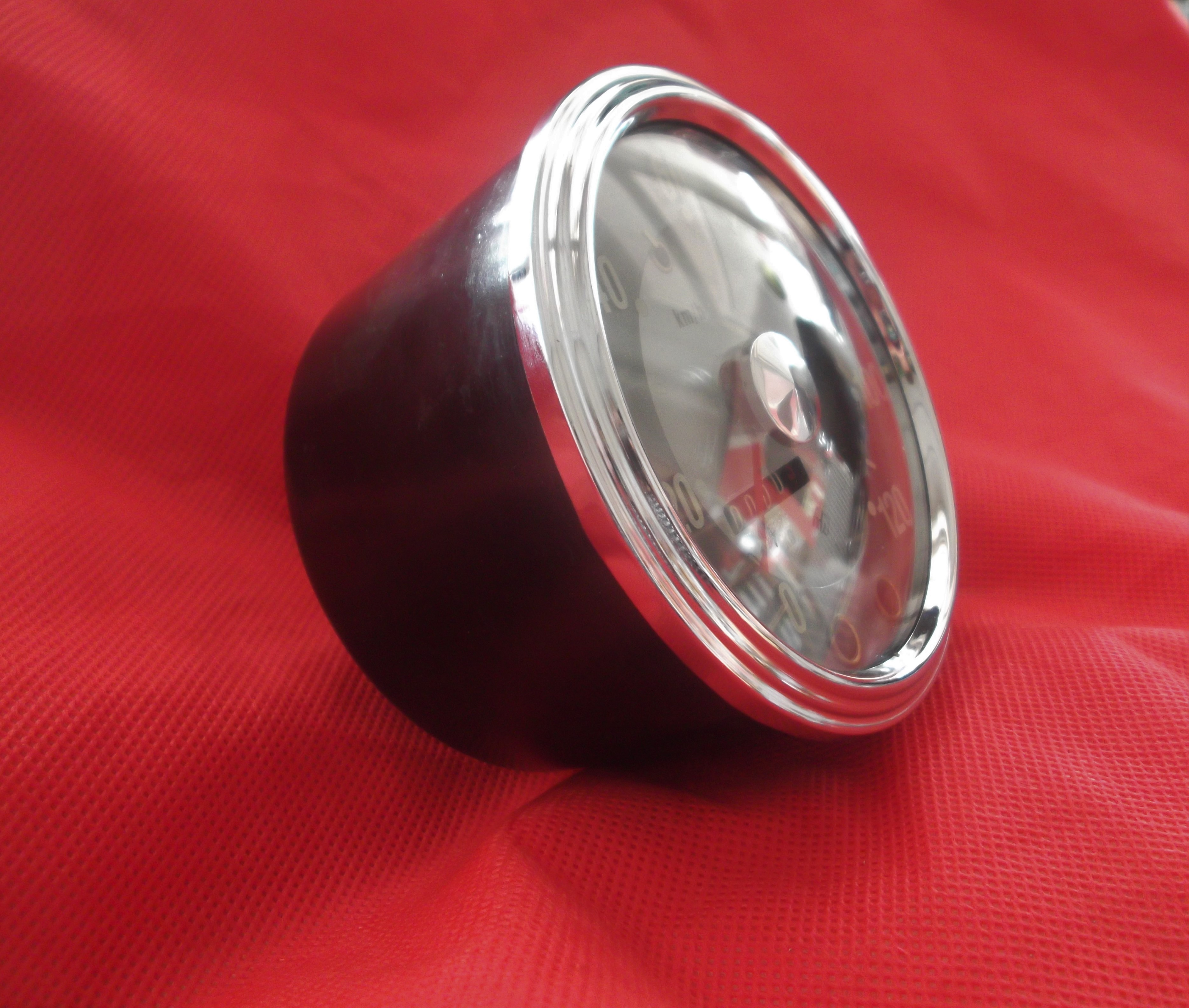 Tachometer 120 km/h Silberpunkt