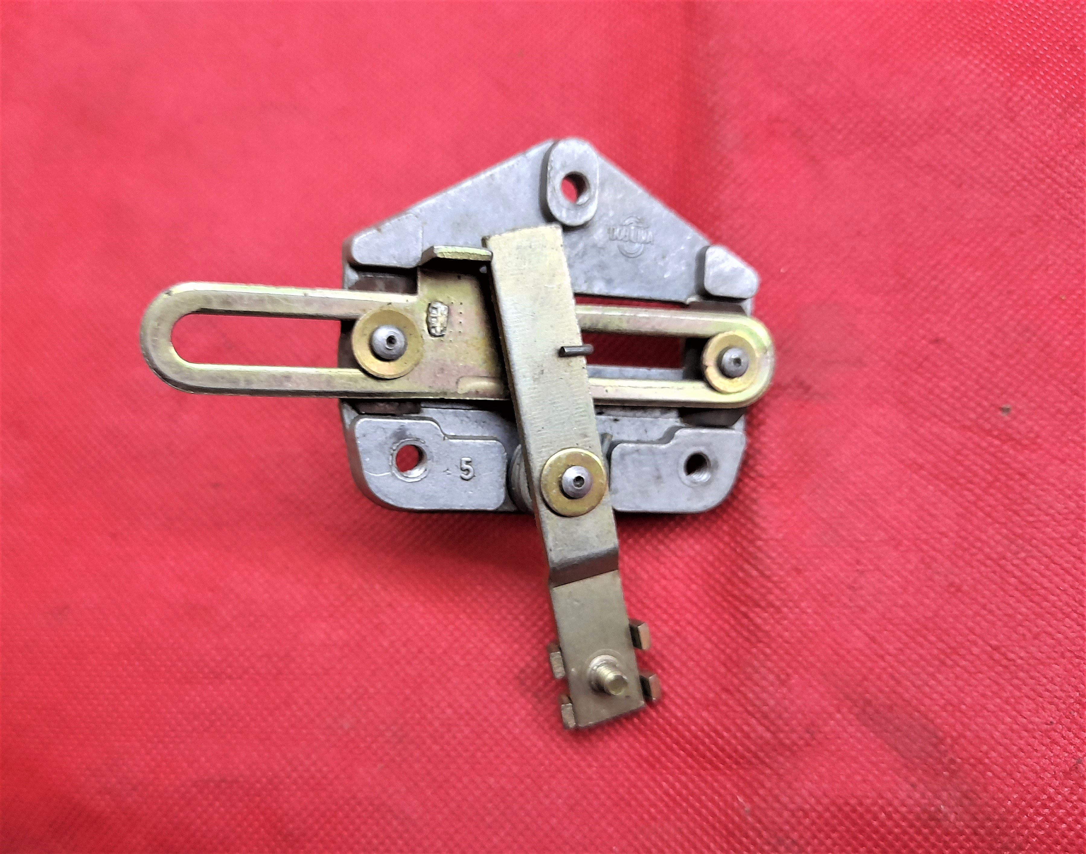 Fernbetätigung Innentüröffner Trabant 601 links