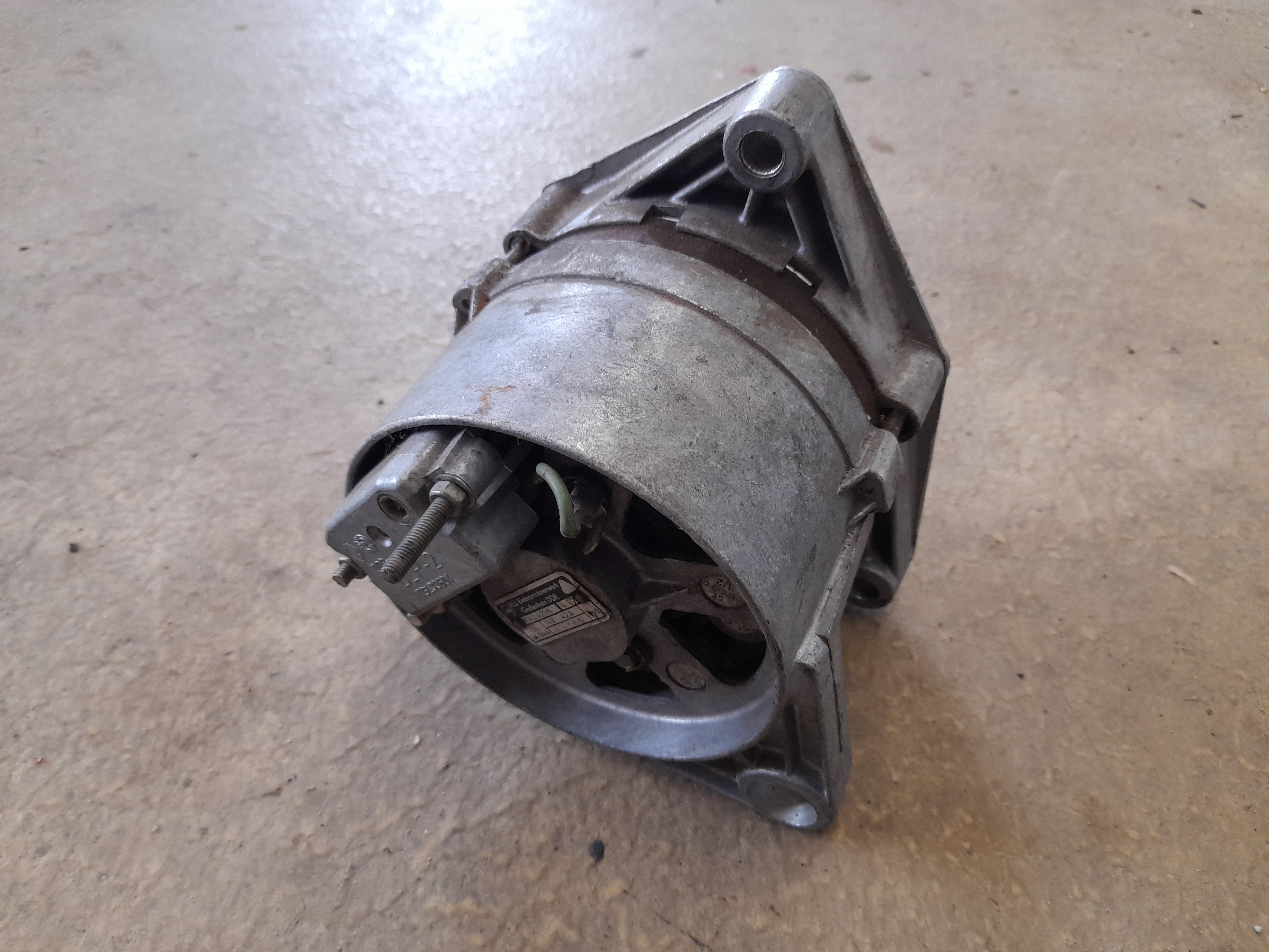 Drehstromlichtmaschine 14V / 42A Trabant 601