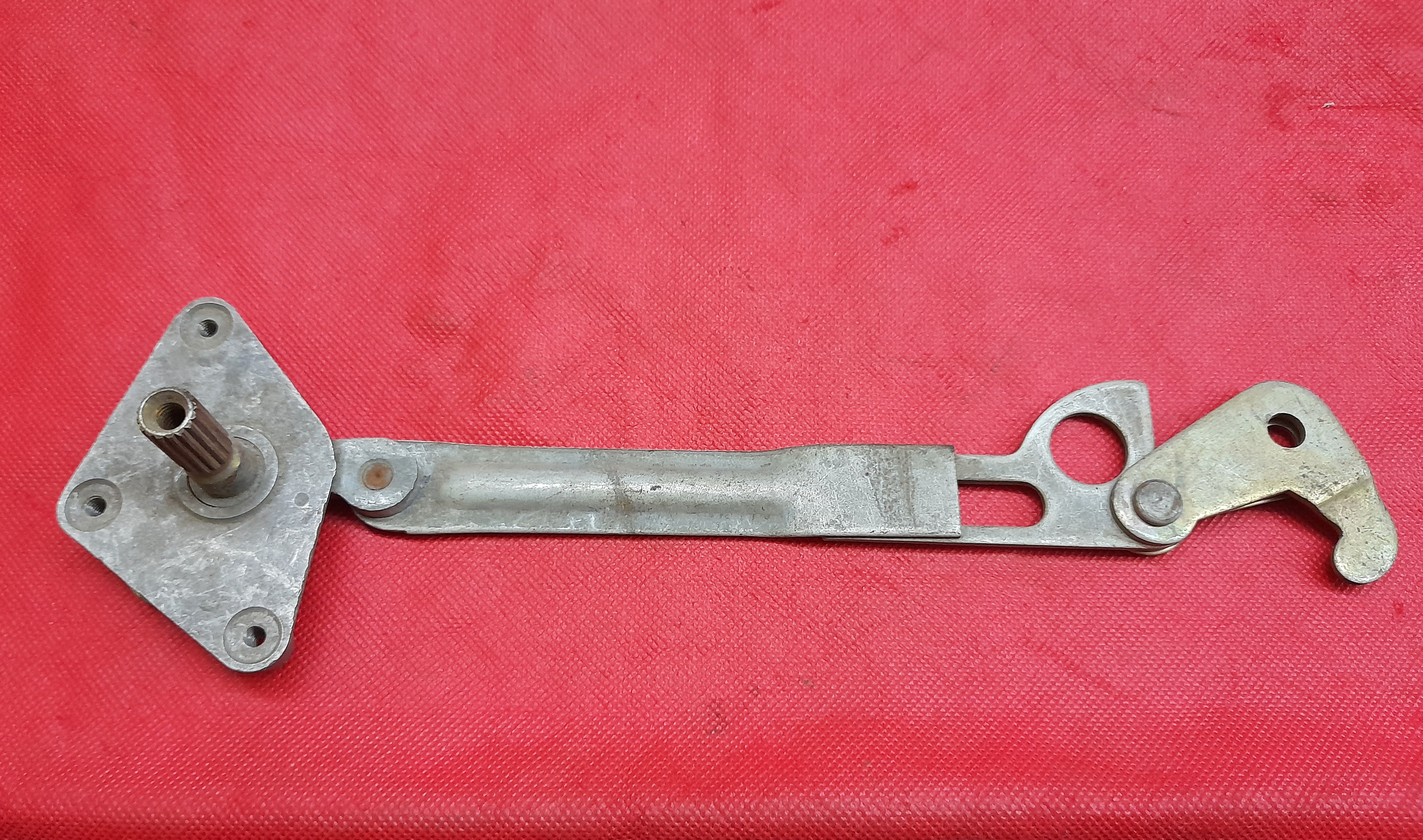 Fernbetätigung Entriegelung hinten rechts Wartburg 311 312 Limousine Camping