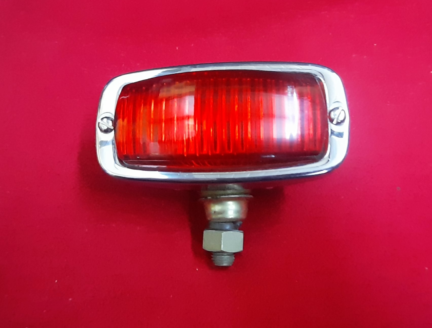 Nebelschlußleuchte Nebelleuchte Rot Universal Oldtimer Wartburg IFA Barkas Trabant