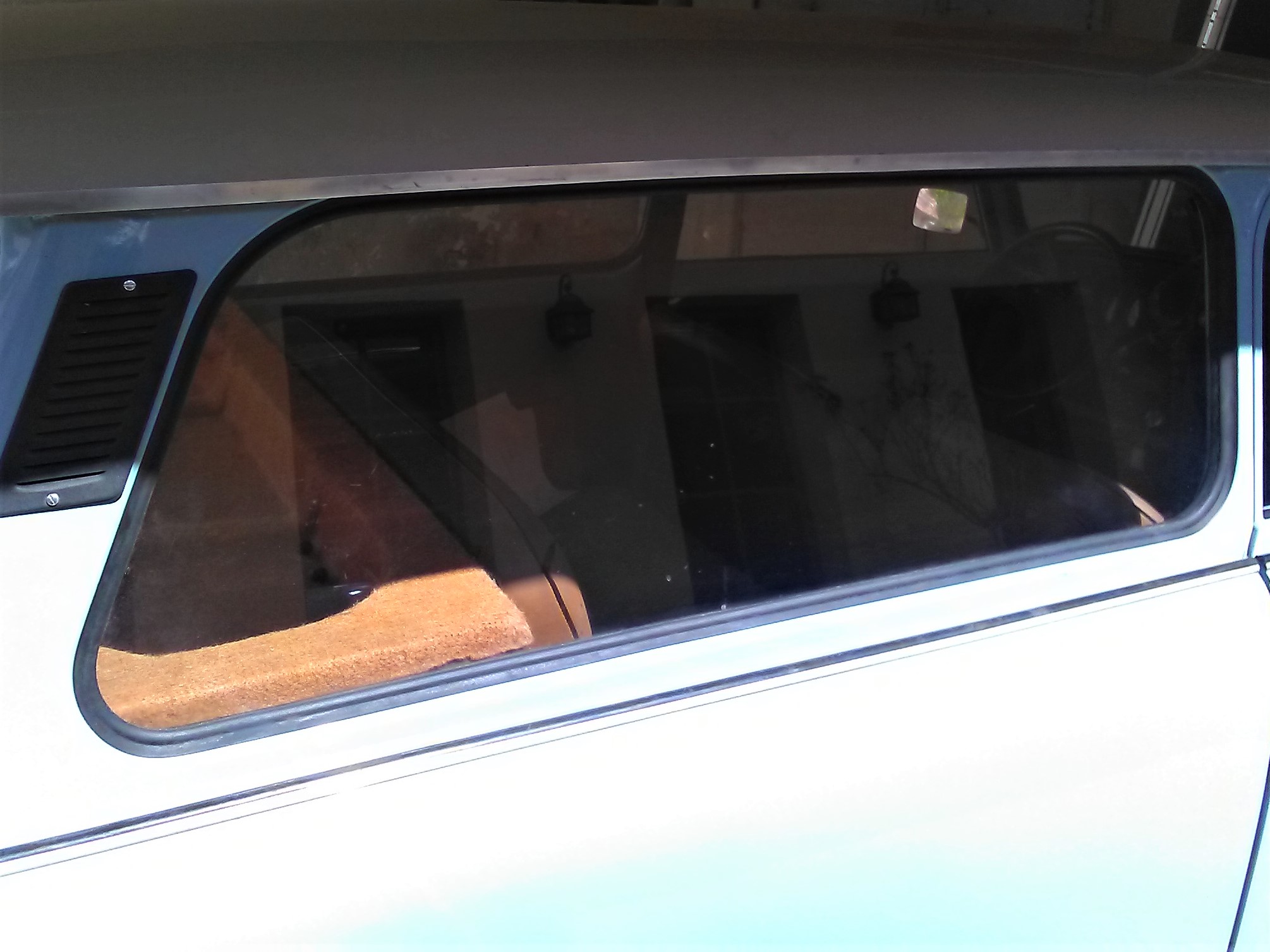 Gummiprofil Gummi Scheibengummi hintere Seitenscheibe Trabant 601 Kombi