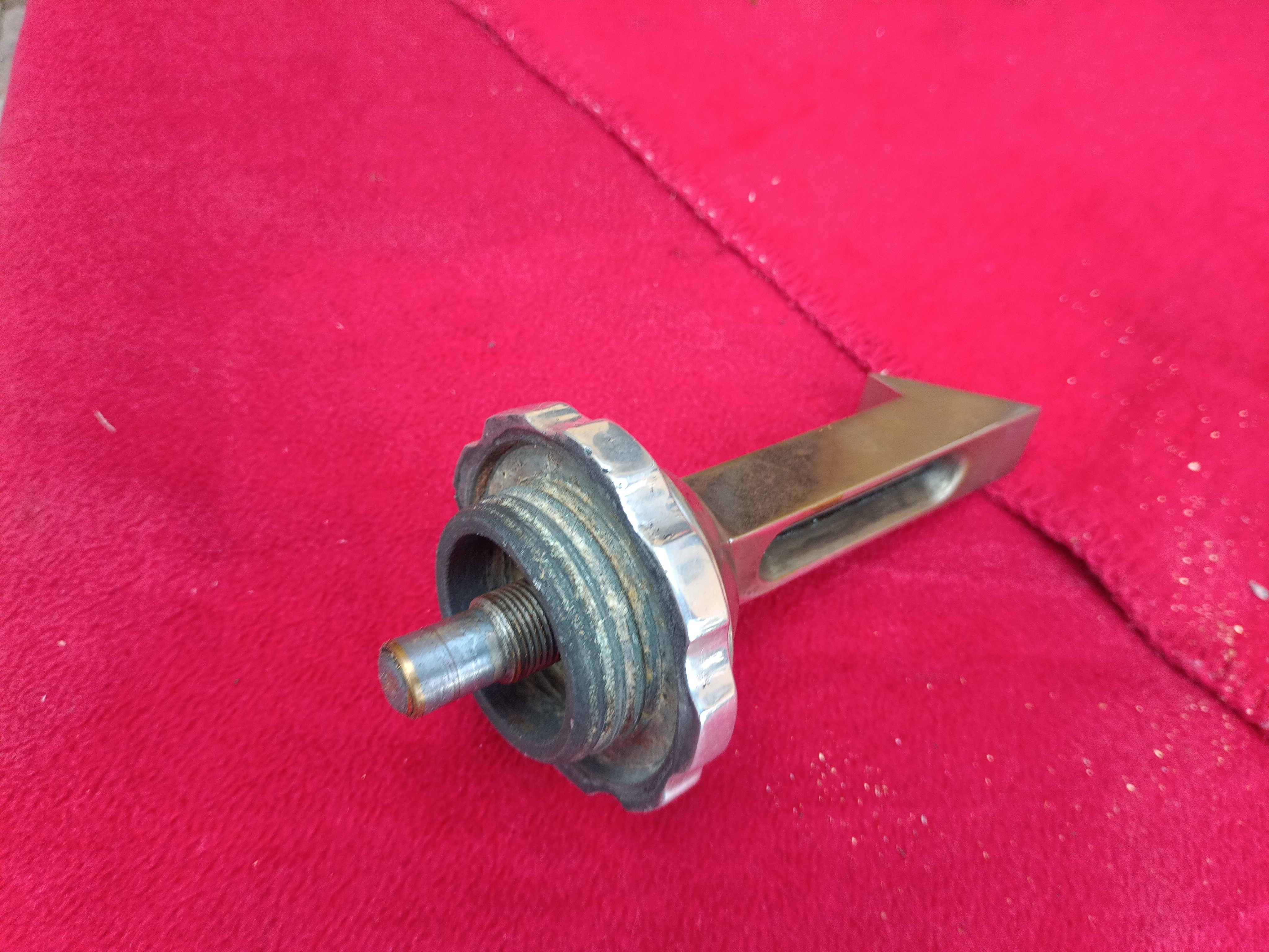Audi 1 Kühlerfigur Emblem mit Kühlerdeckel und Temperaturanzeige Audi Vorkrieg