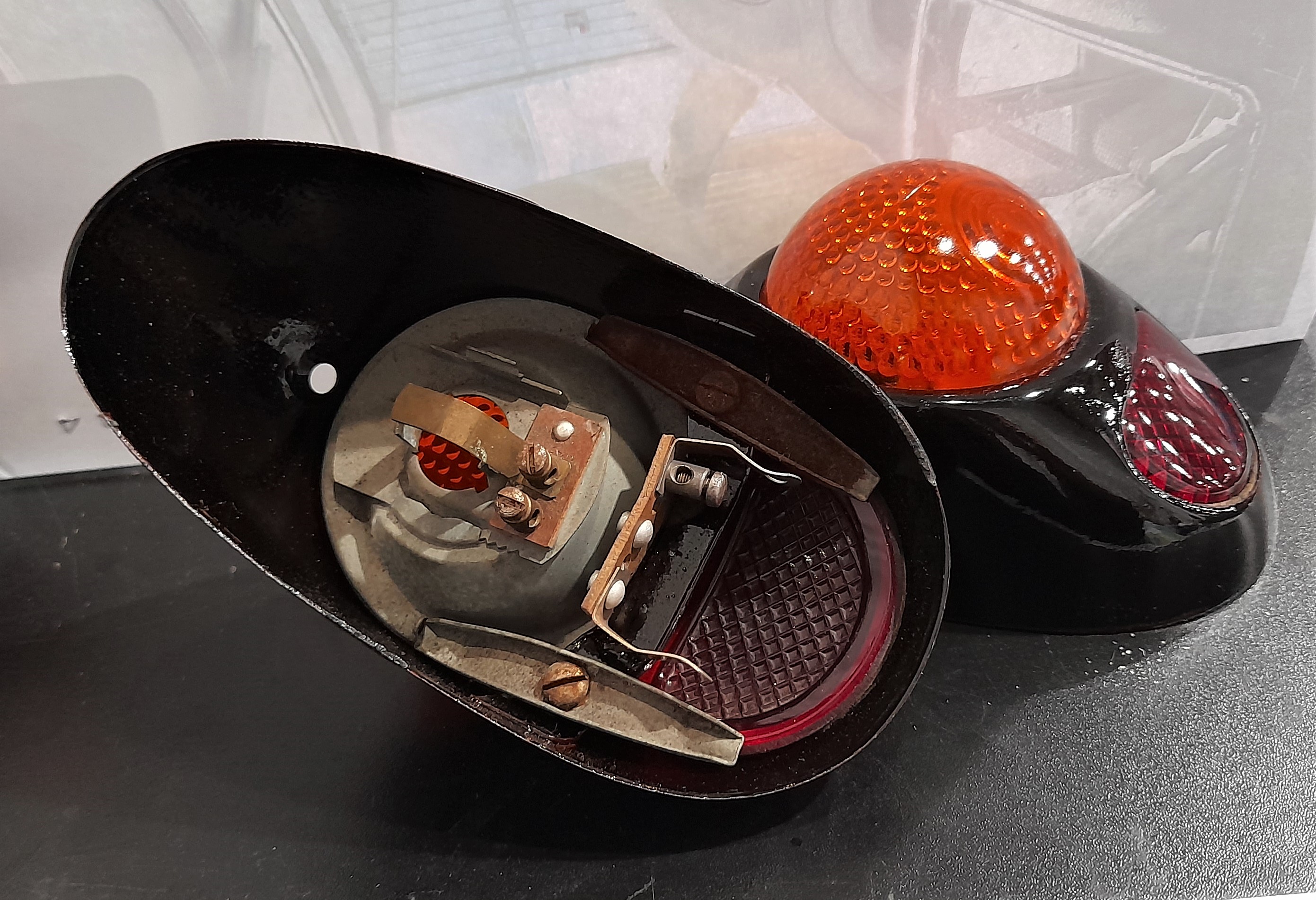 Rückleuchten Traktor Famulus EMW