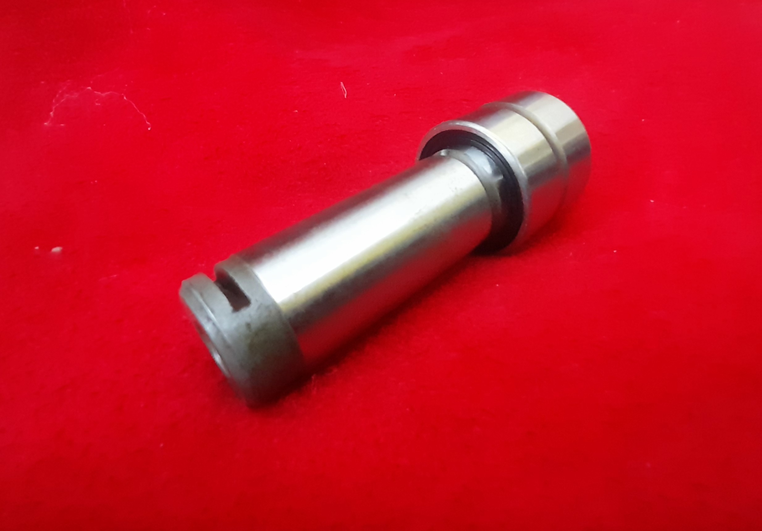 Achsschenkelbolzen Laufbolzen lang oben Barkas B1000