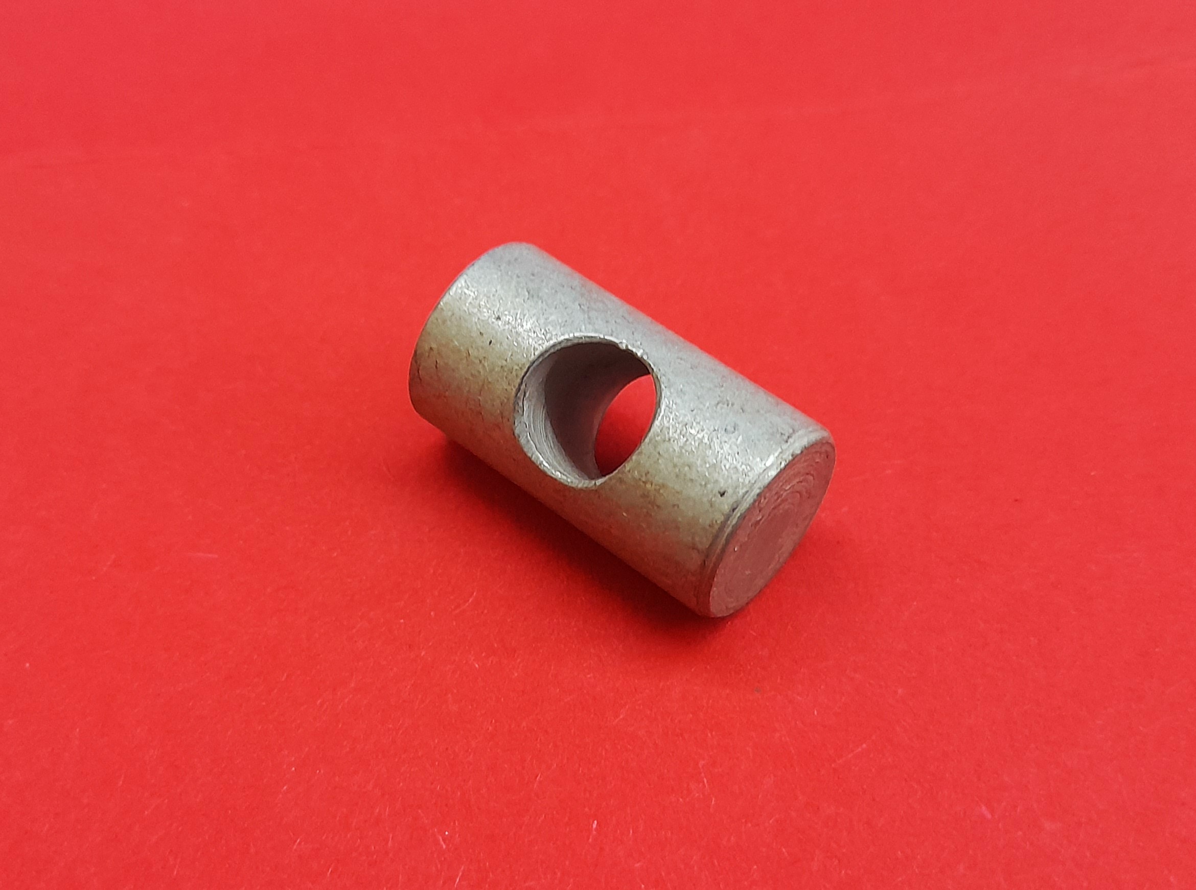 Bolzen Kupplungspedal zur Führung des Kupplungsseils Wartburg