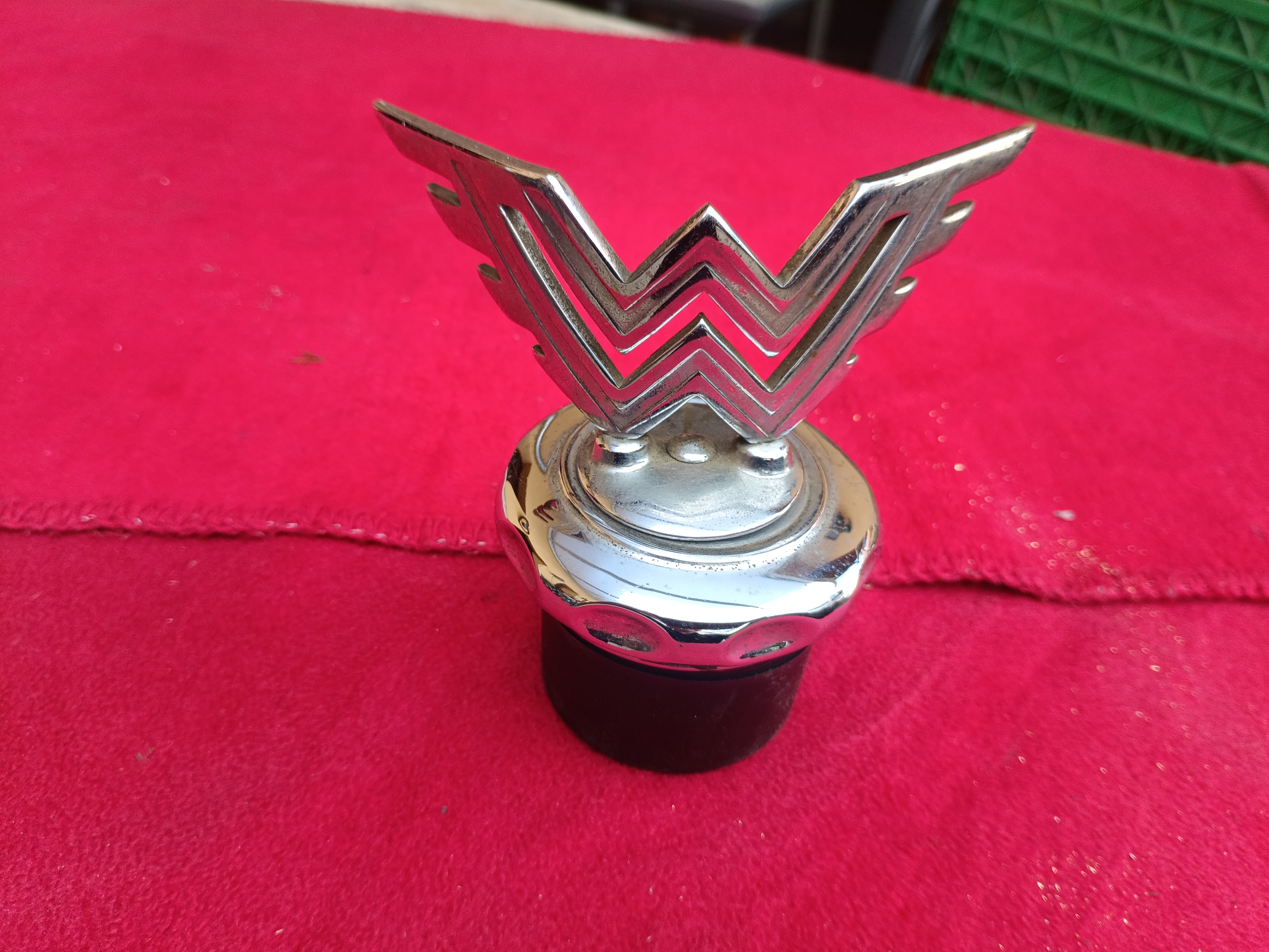 Kühlerfigur Emblem mit Kühlerdeckel Wanderer Vorkrieg