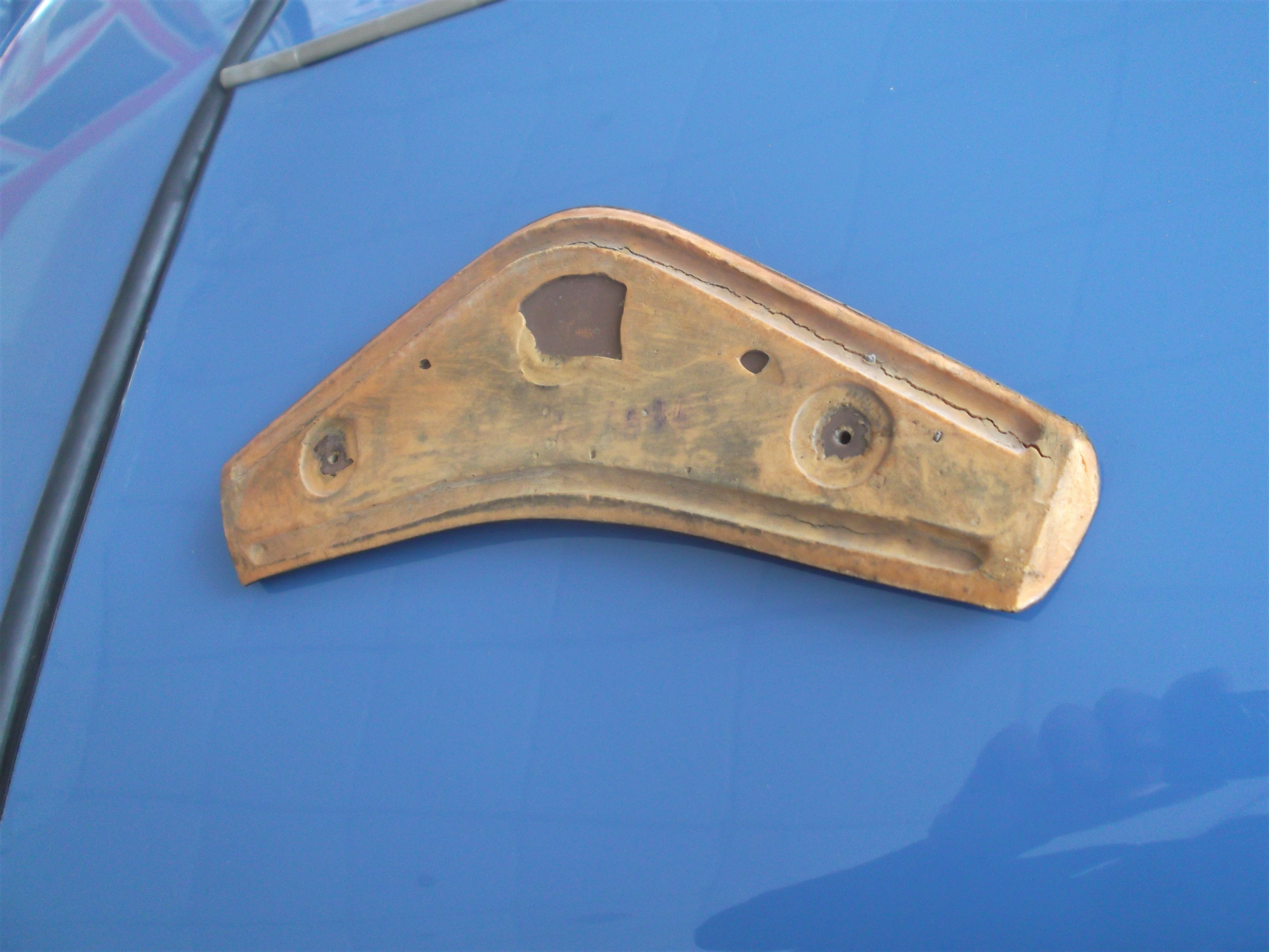 Prallplatte Abdeckung Lenkrad Wartburg 312 353 300 HT , Barkas