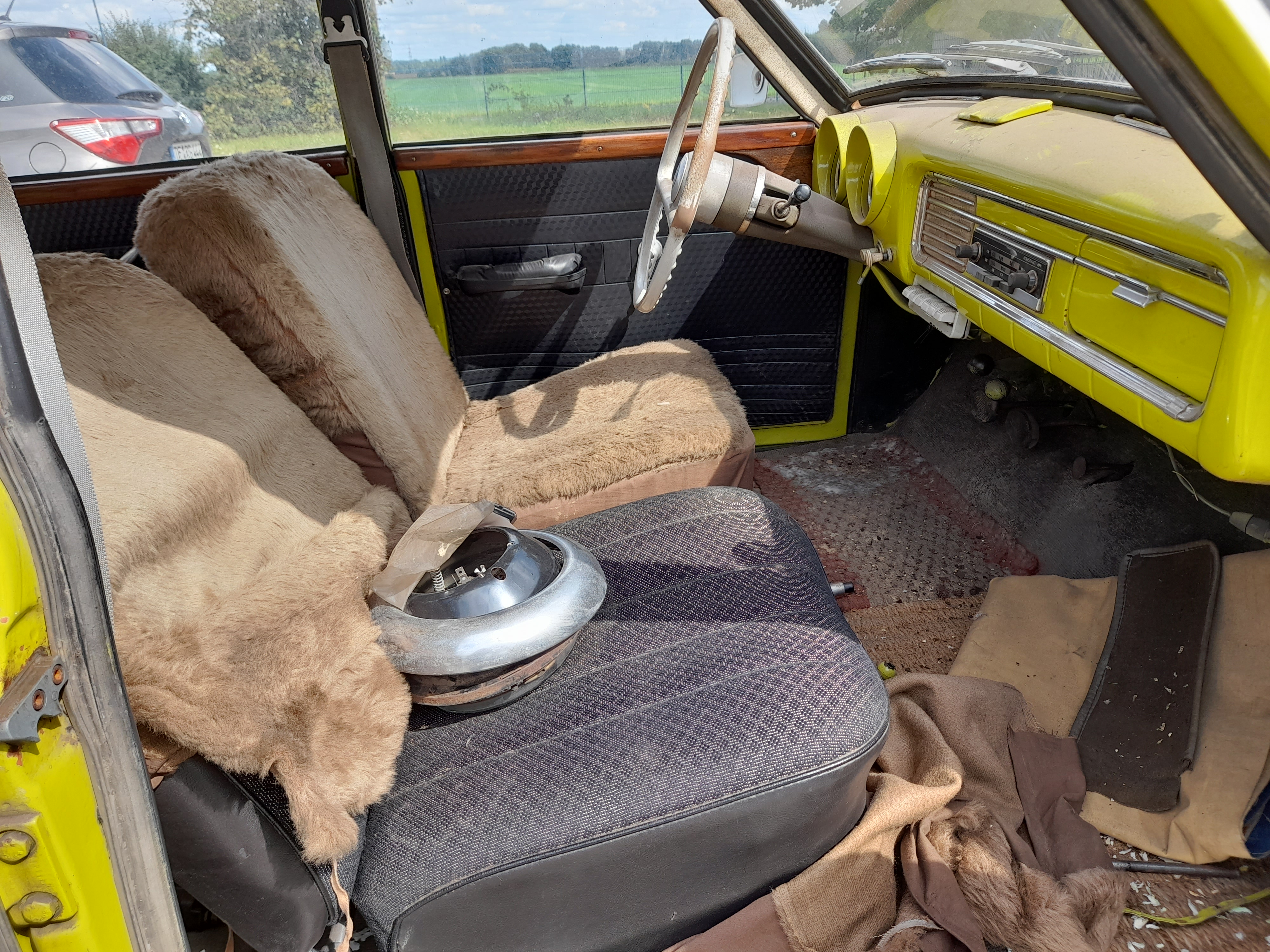 Wartburg 311 mit Faltdach Restaurationsobjekt