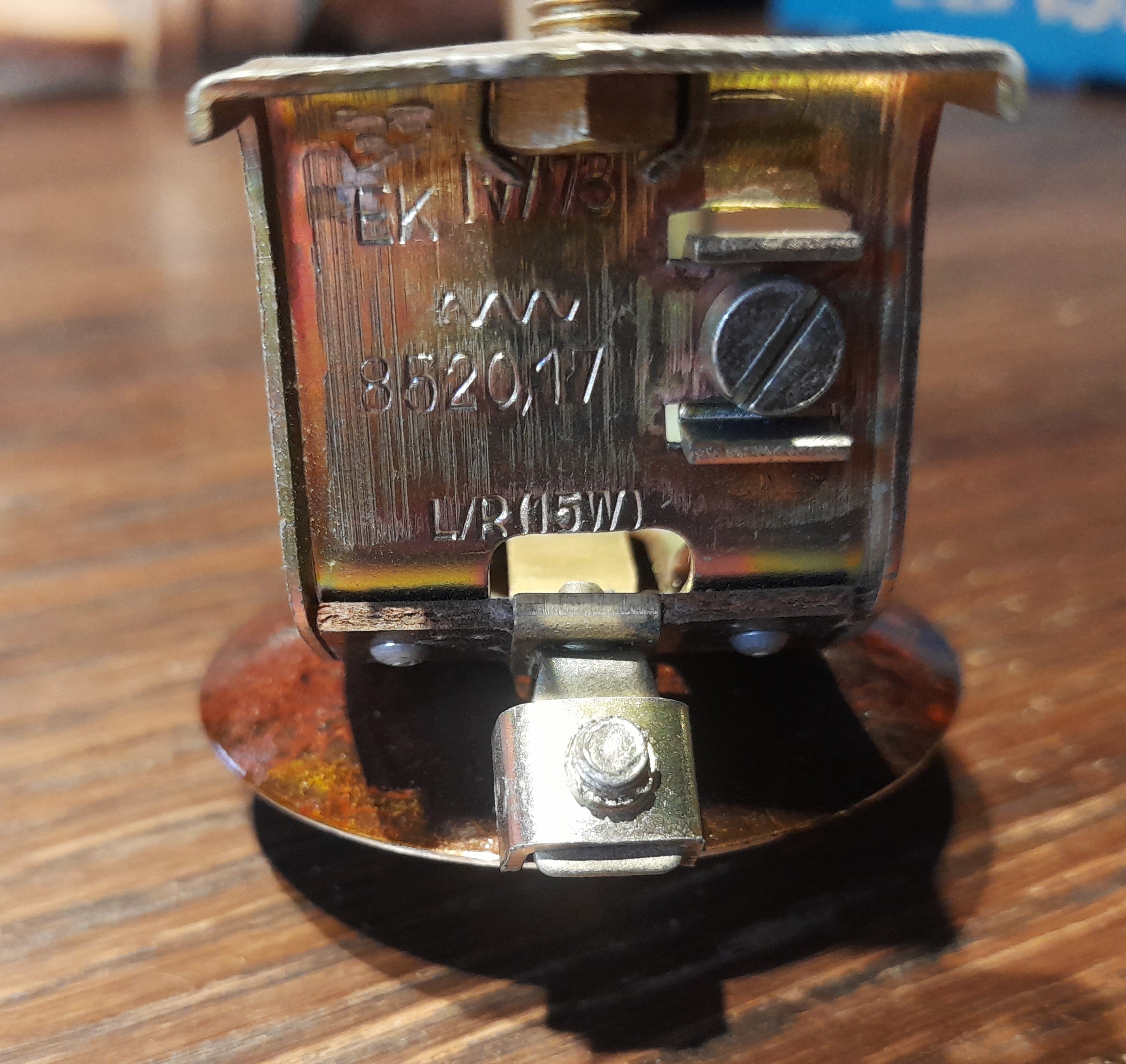 Lampenträger Rücklicht Rückleuchte Trabant 500 600