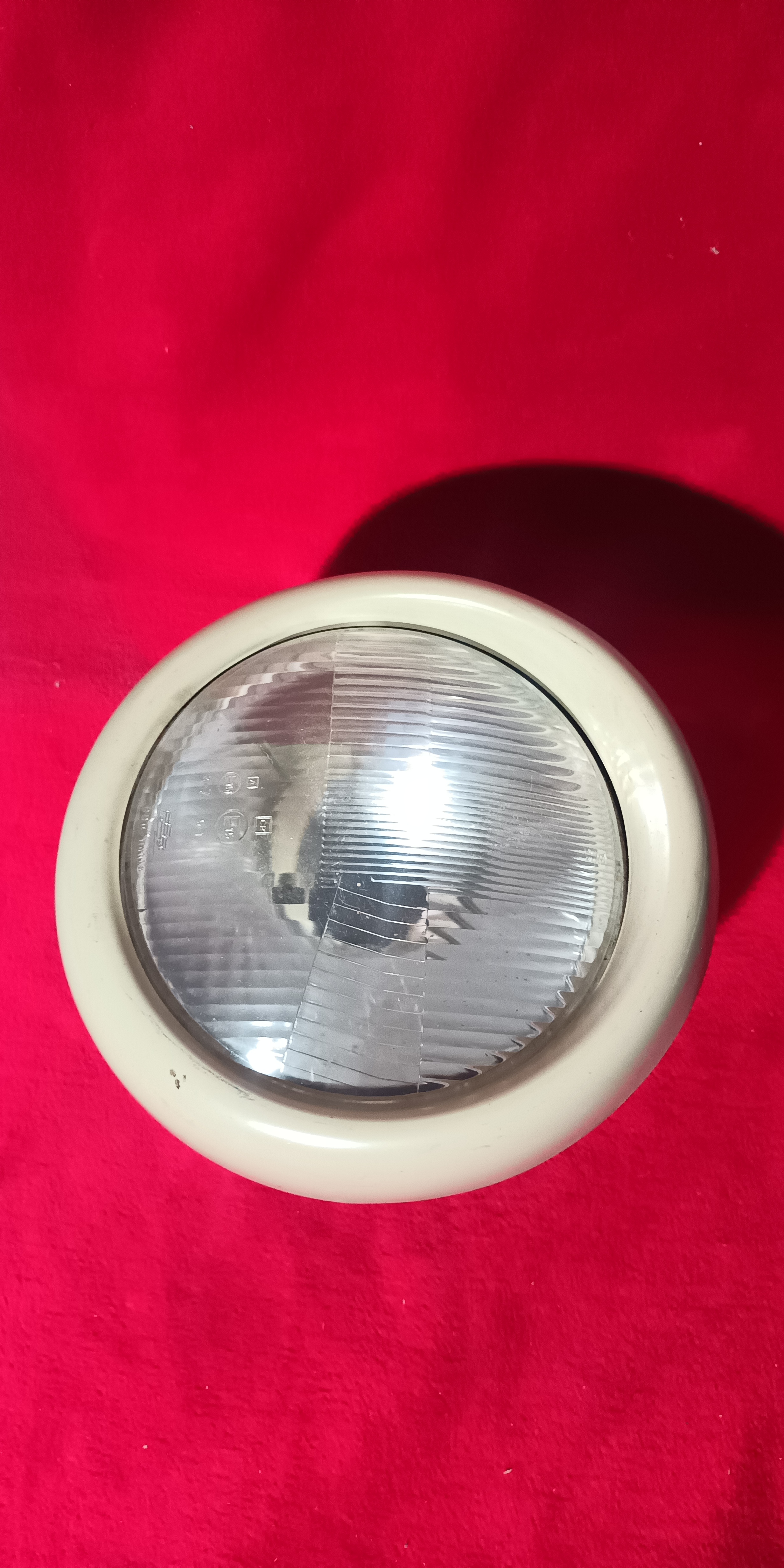 komplett Scheinwerfer Trabant mit Lampentopf und Ring