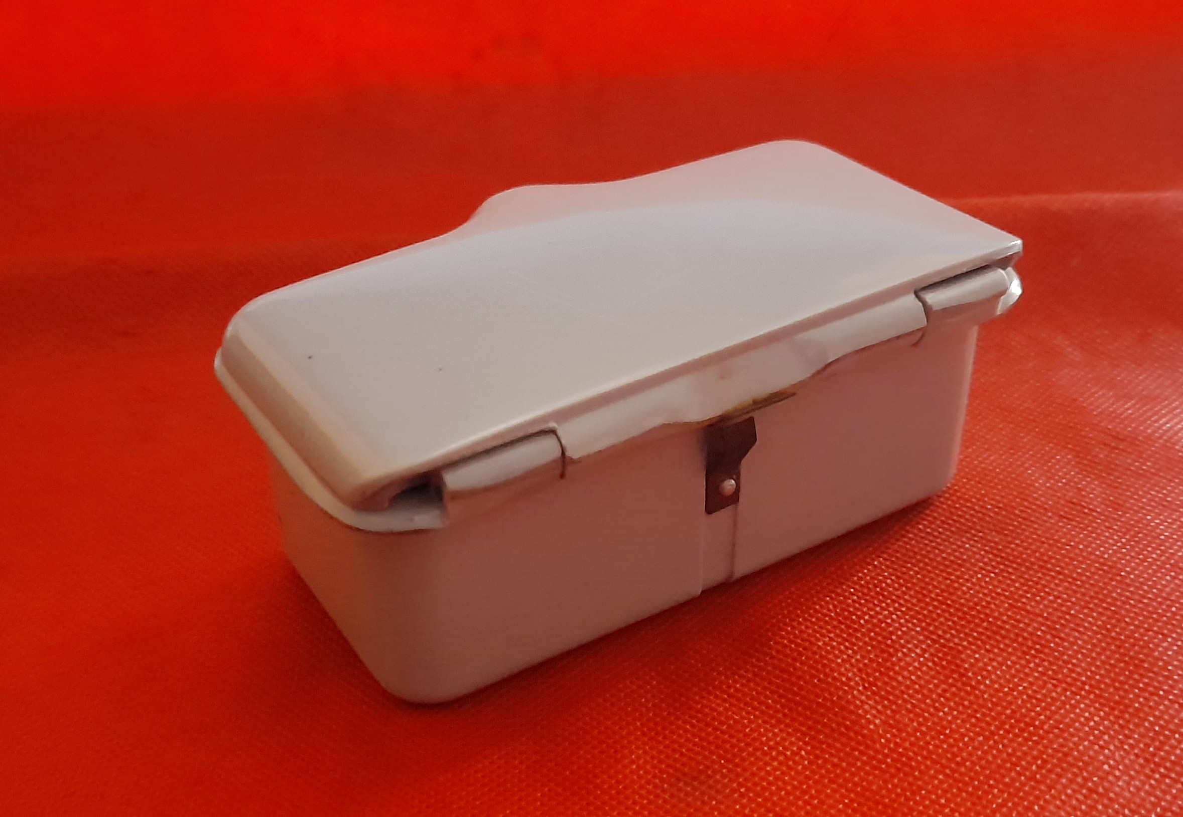 Aschenbecher Wartburg 311 312 Trabant 500