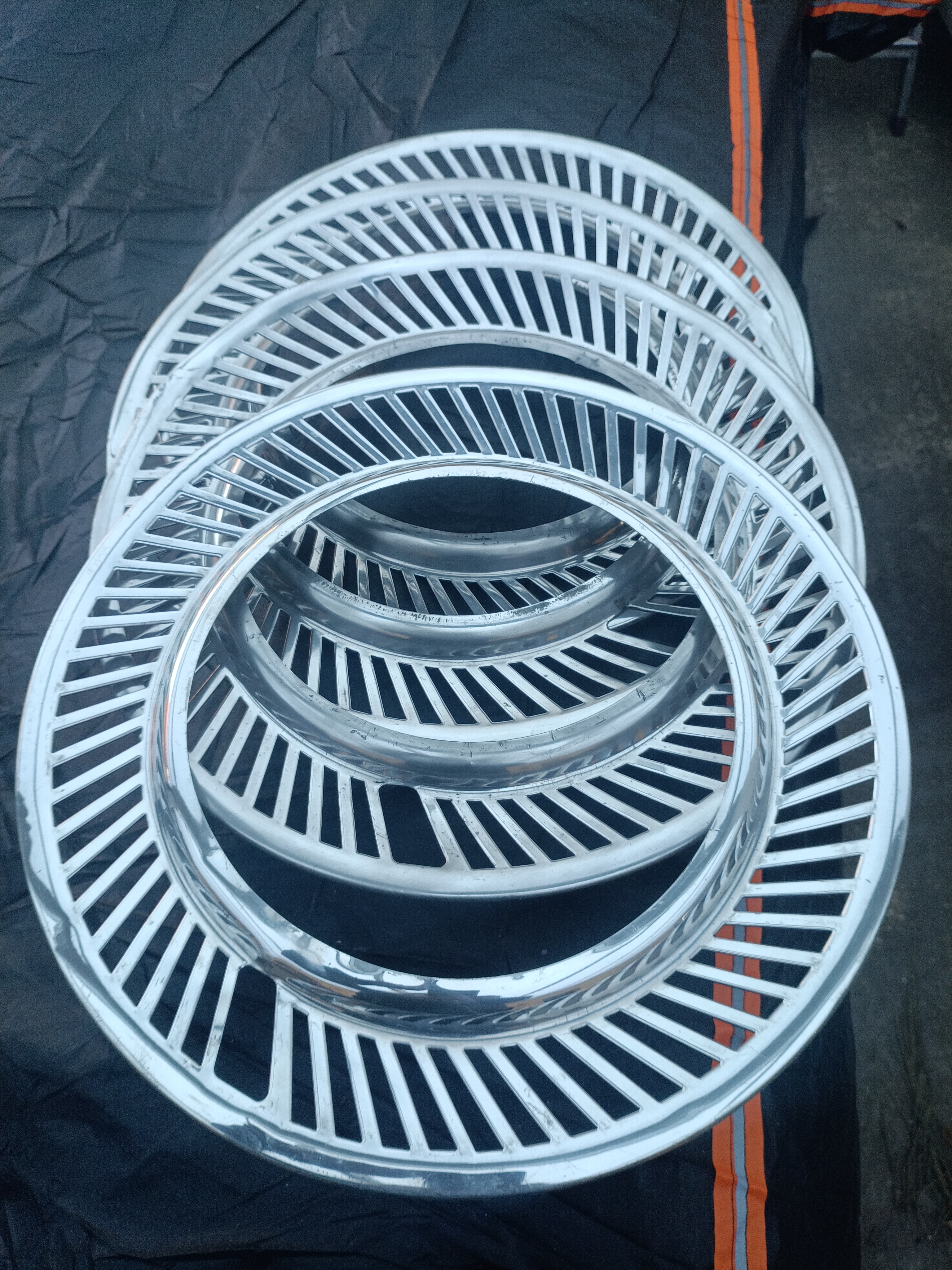 Radzierringe Felgenzierringe 15`` Wartburg  311 313 IFA F9