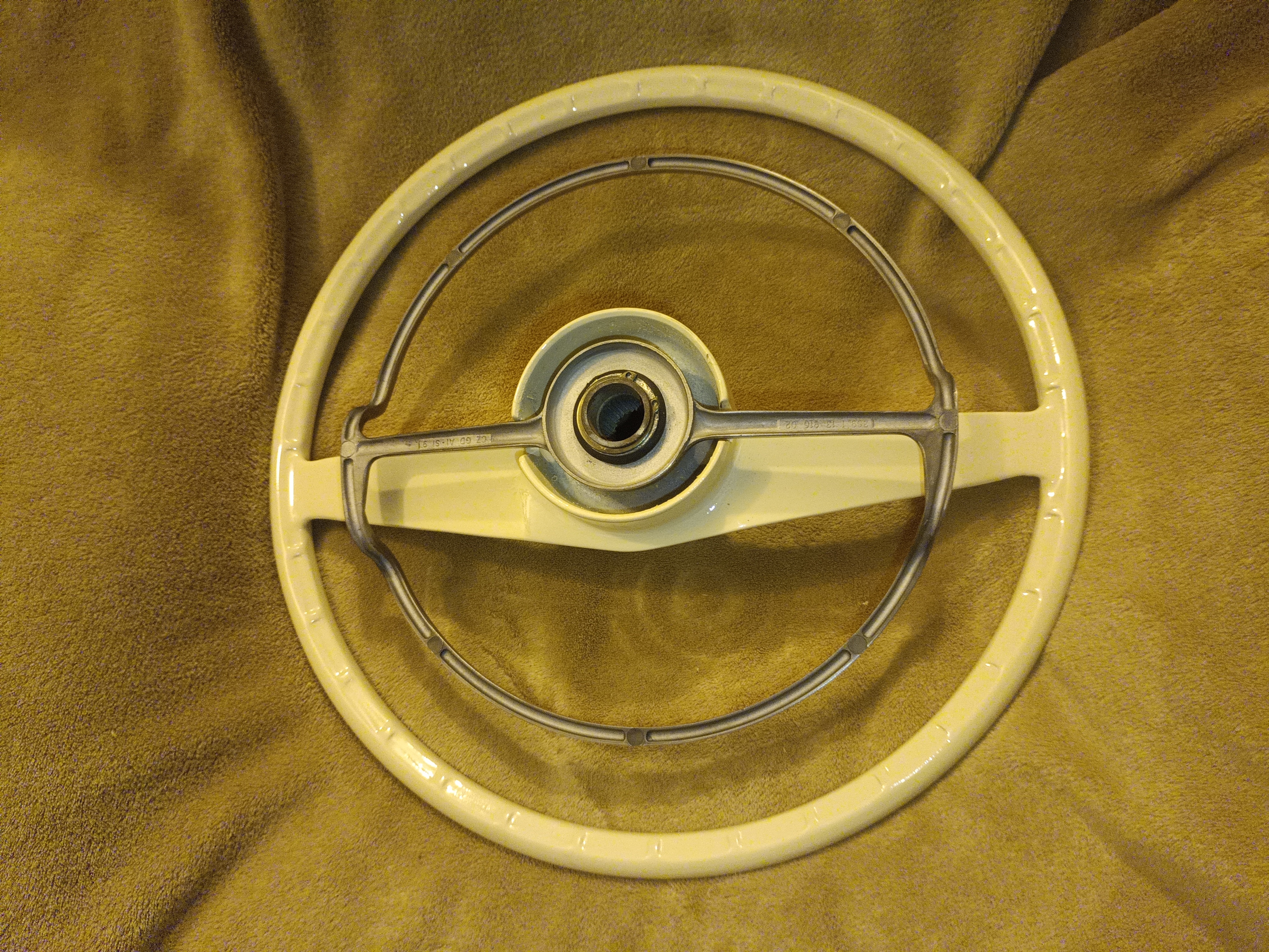 Lenkrad mit Hupenring Wartburg 311 , IFA F9 , Barkas B1000