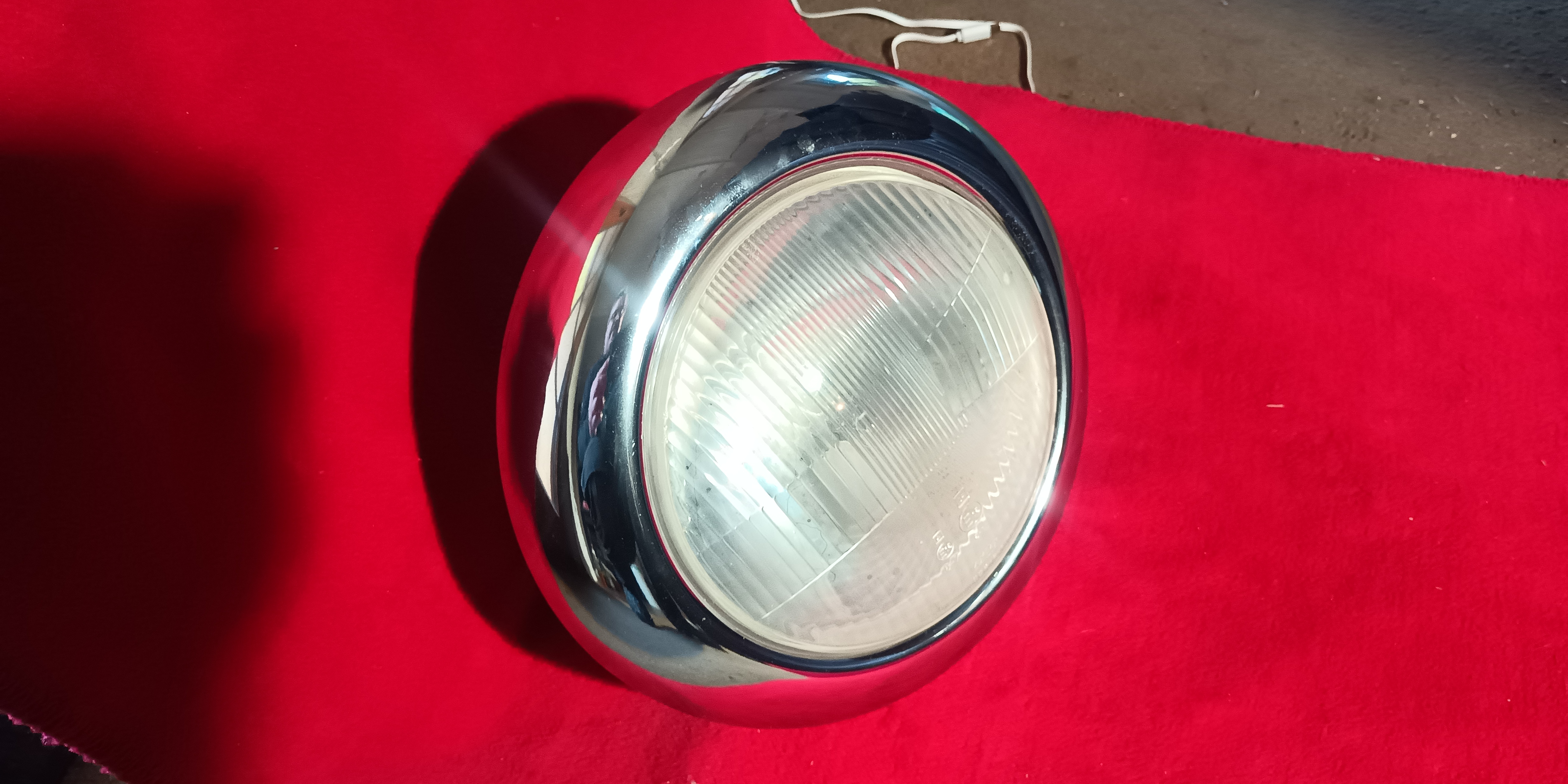 Komplett Scheinwerfer Barkas B1000 mit Lampentopf und Ring Chrom