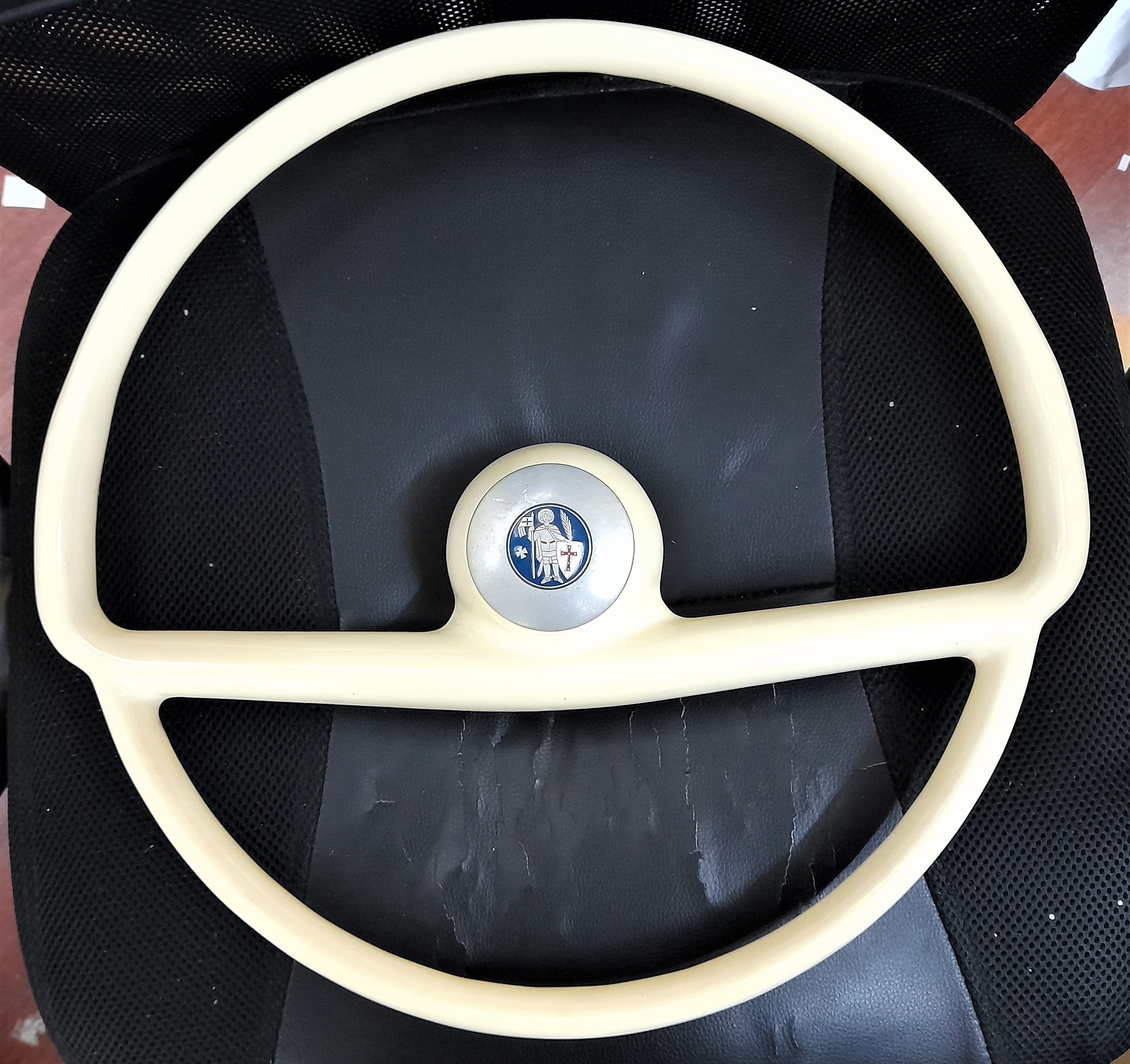 Lenkrad elfenbein Wartburg 311 Barkas B1000