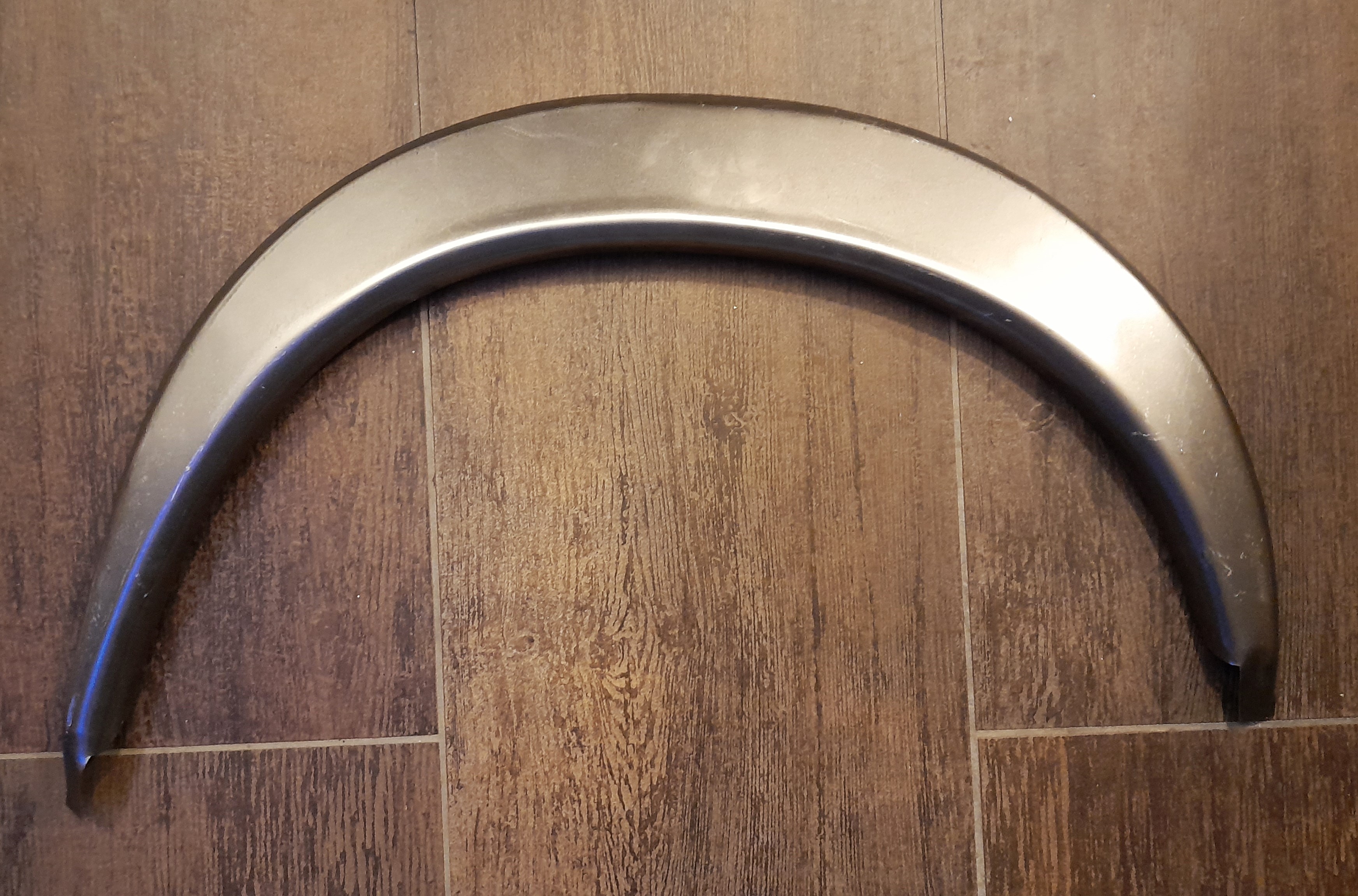 Viertelschale Radlauf Blech vorne rechts Trabant 601