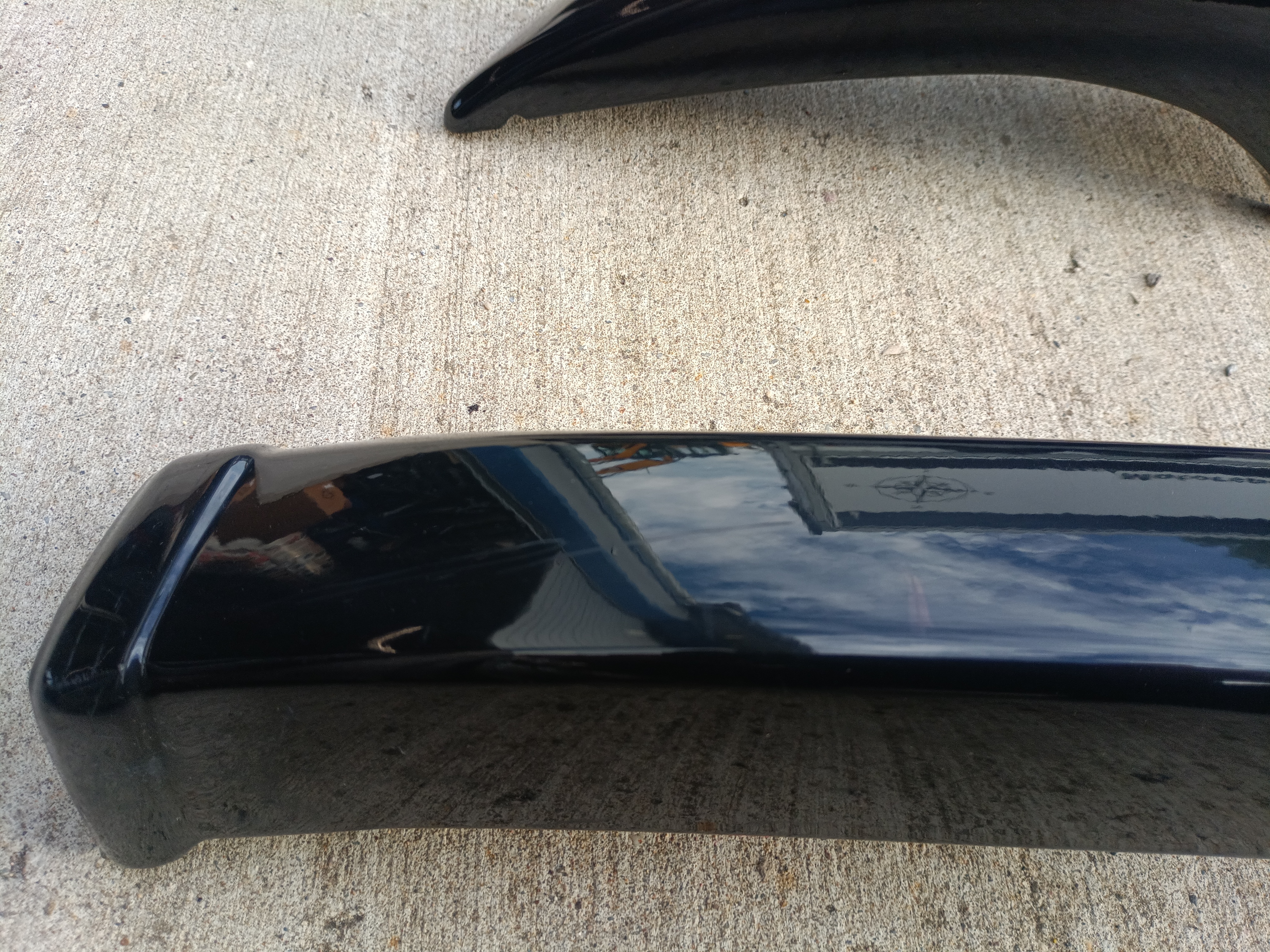 Stoßstange Set vorne und hinten schwarz Wartburg 353W Frontkühler