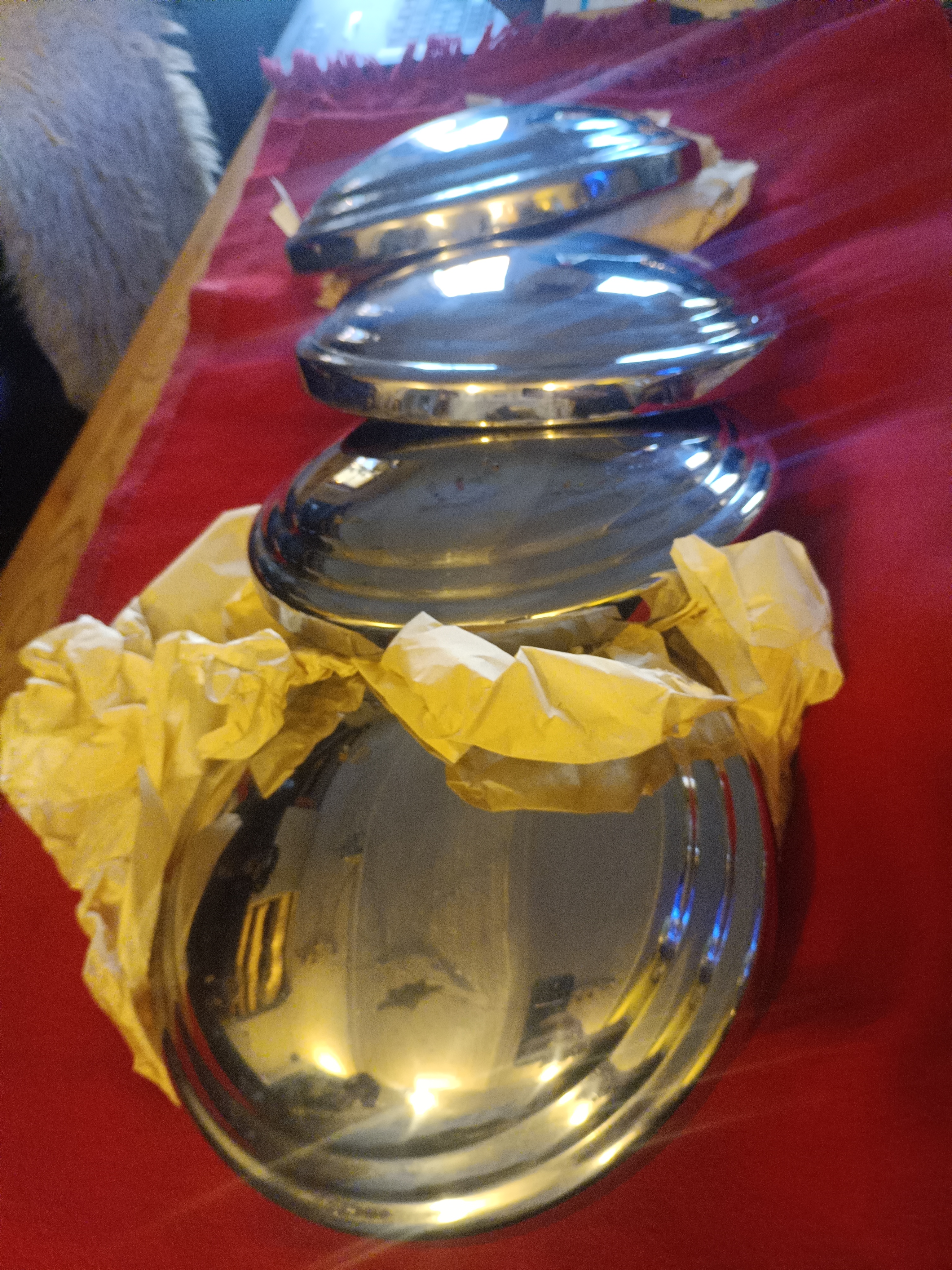 Radkappensatz Radkappen 15`` Wartburg  311 900 313 Sport IFA F9