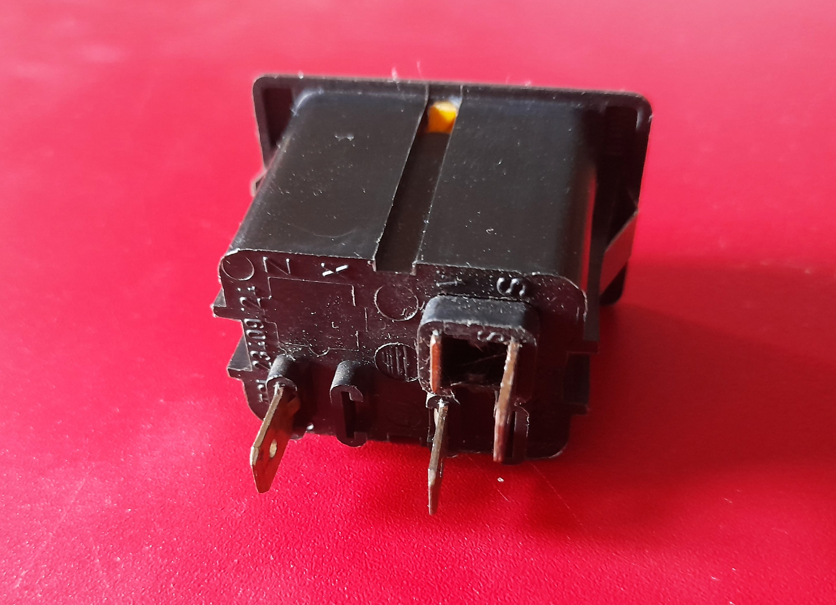 Schalter Wippschalter Nebelschlussleuchte Trabant 601 Wartburg 353 Barkas B1000