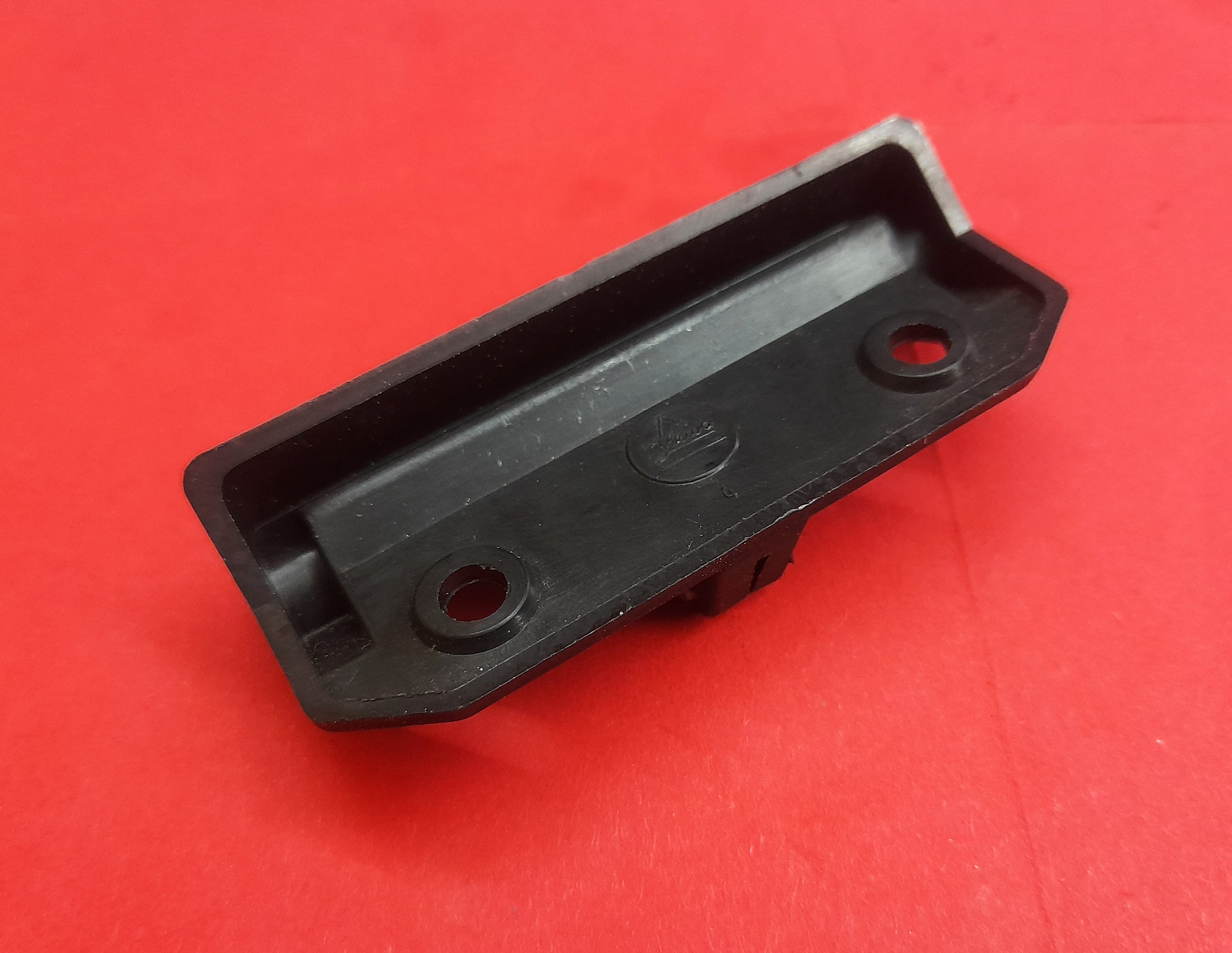 Halter Aufnahme Innenspiegel Innenraumspiegel Spiegelhalter Blewa Wartburg 312 353