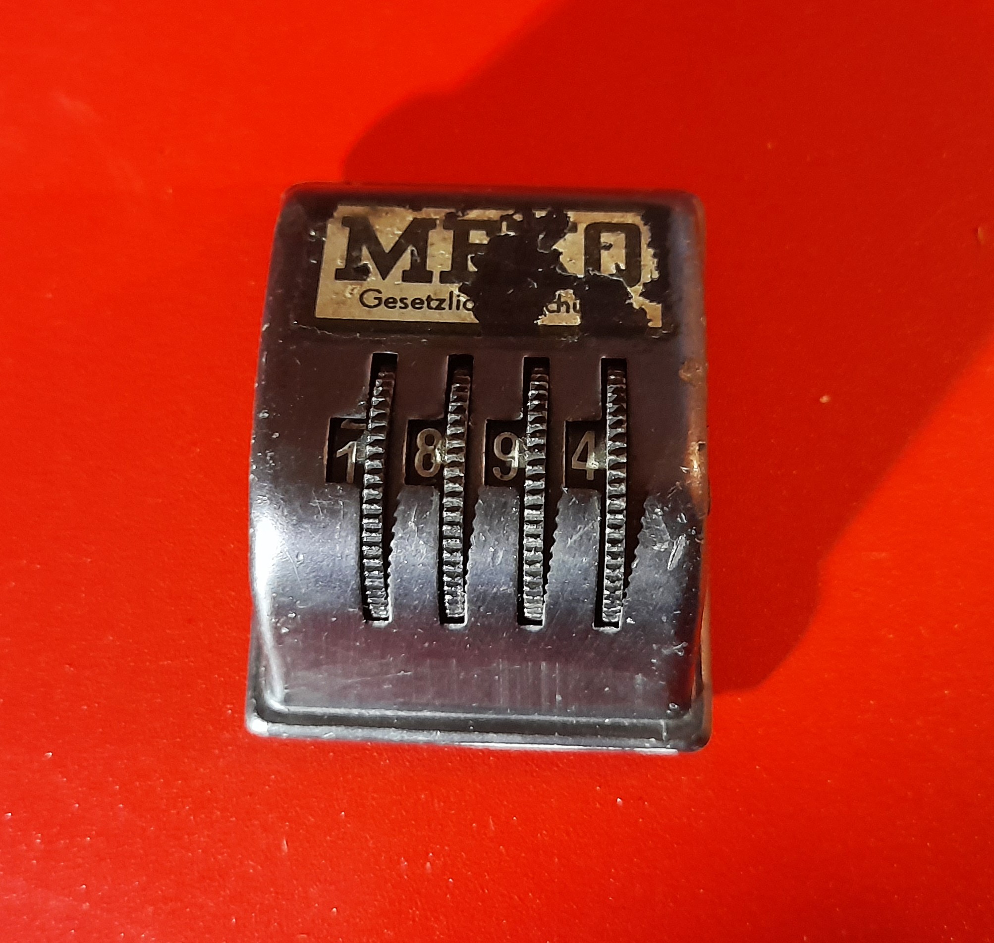 MEKO Kilometerzähler , km-Zähler , Tankkontrolle Oldtimer