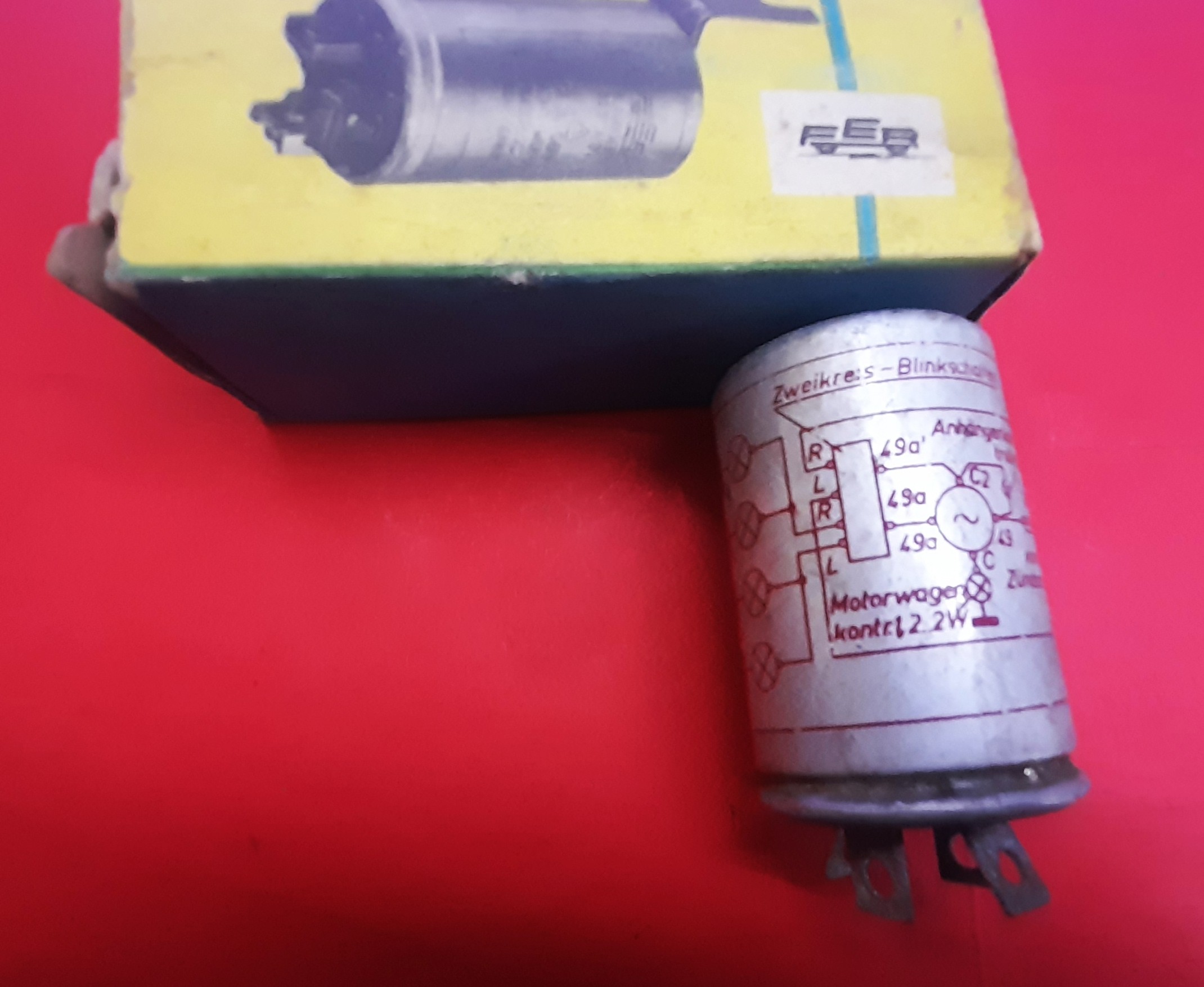 Blinkgeber 12V 2x15+1x15W für Anhängerbetrieb Wartburg Trabant Barkas IFA