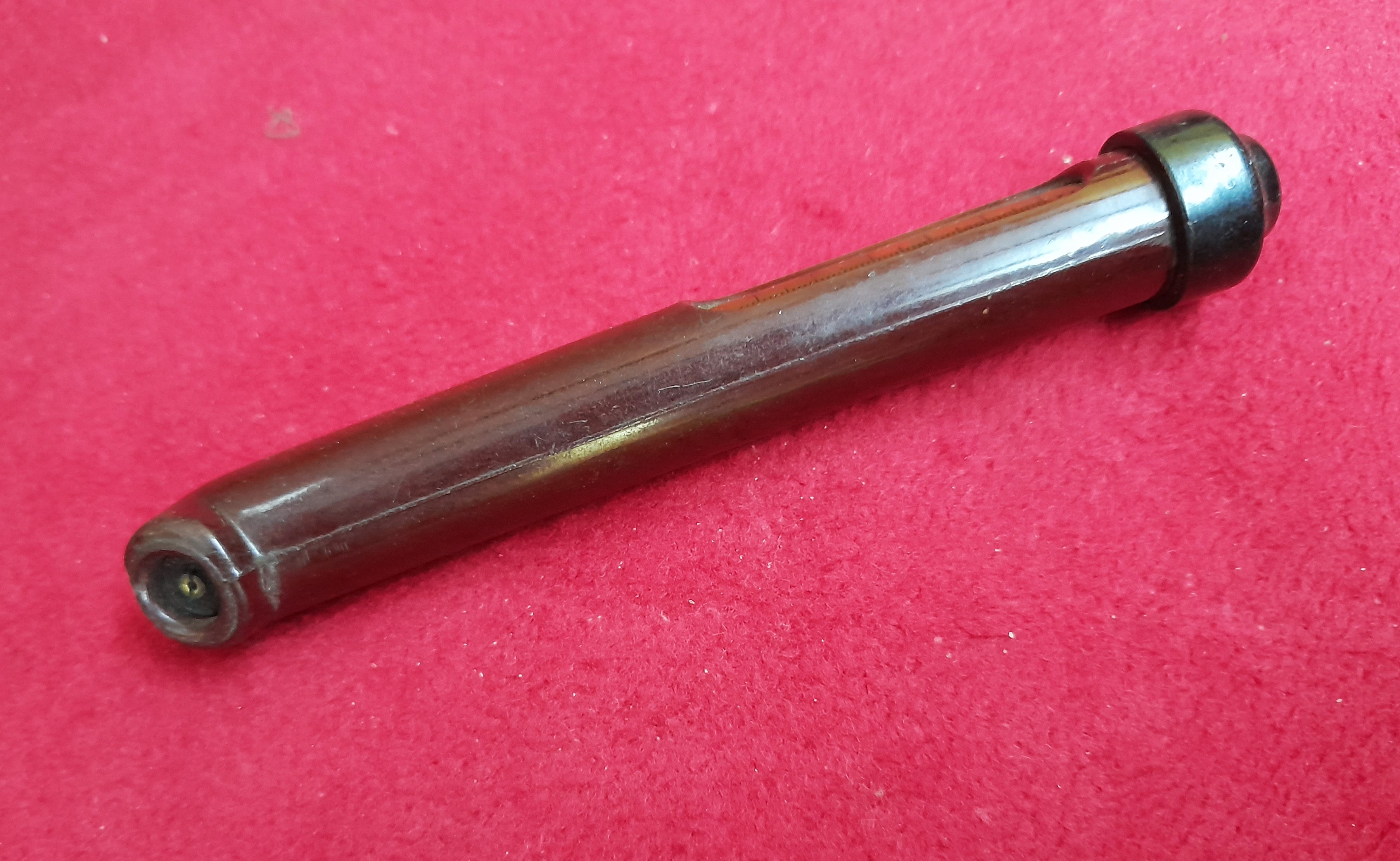 Luftprüfer Luftdruckmesser Bakelit DDR