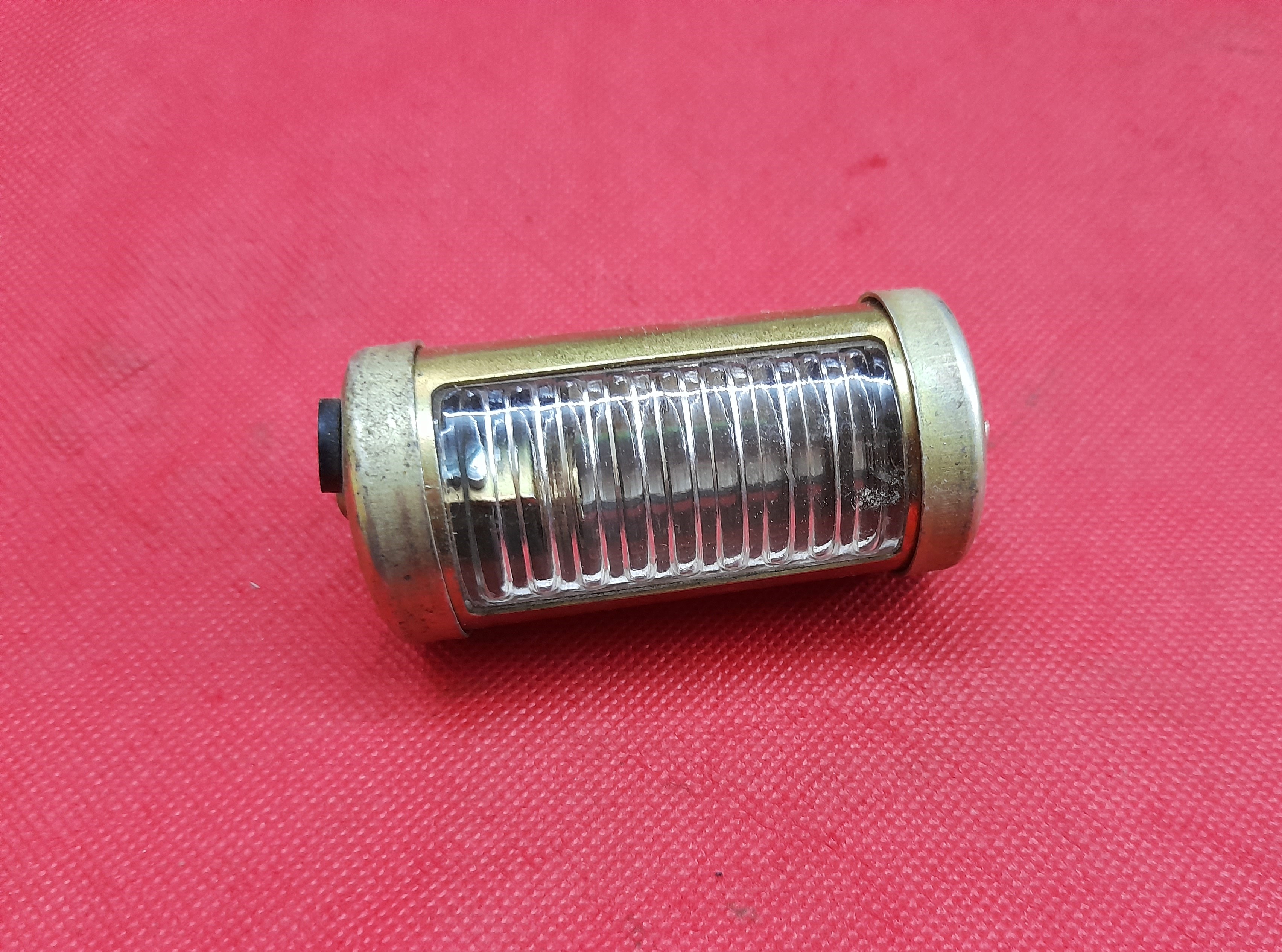 Kofferraumleuchte oder Motorraumleuchte Leuchte Wartburg IFA Trabant