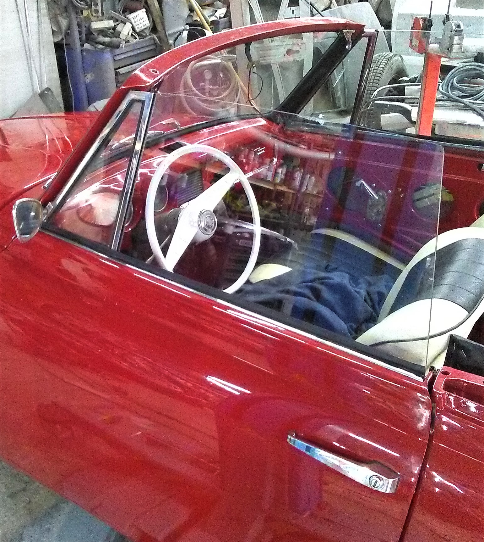 Scheibe ,  Seitenscheibe Wartburg 311 312 300 HT