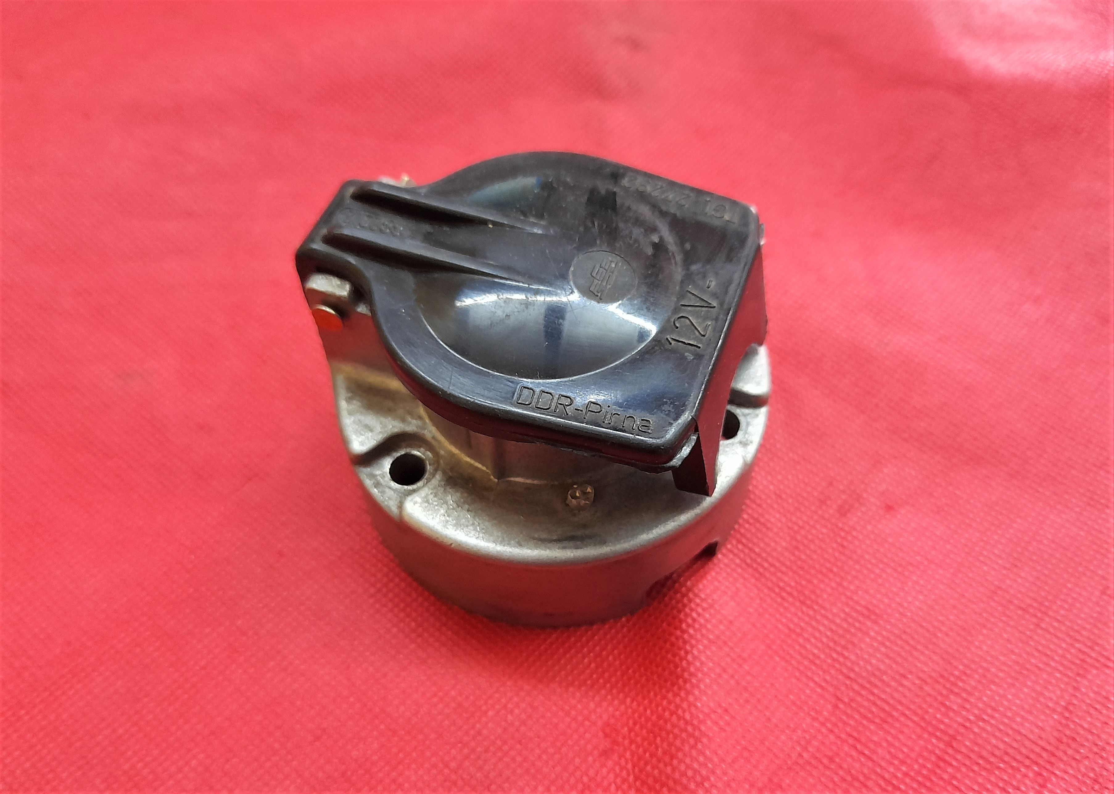 Anhänger Steckdose 7 polig Wartburg IFA Trabant Barkas