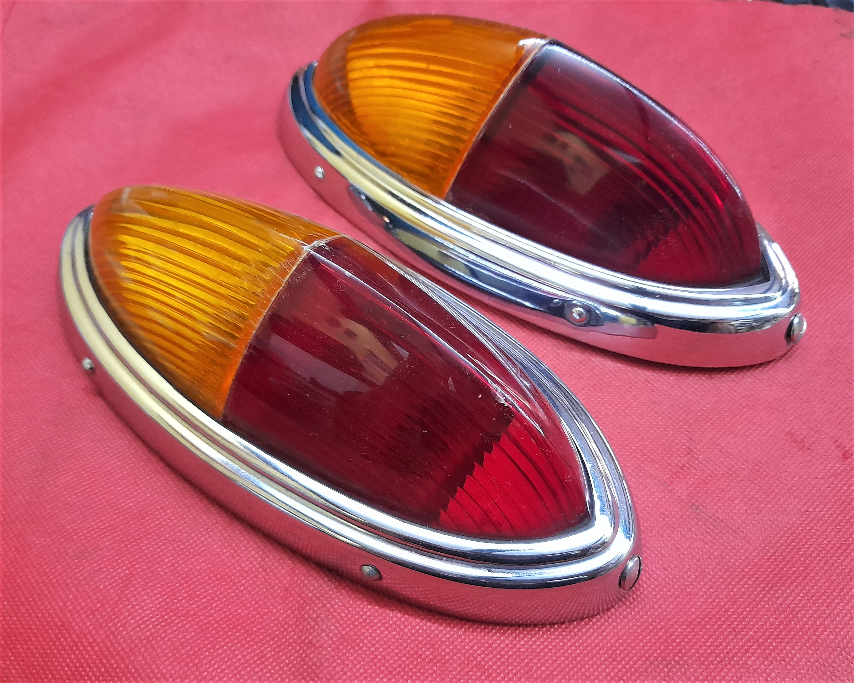 Rückleuchten Schiffchen AWZ  P70 Nagetusch