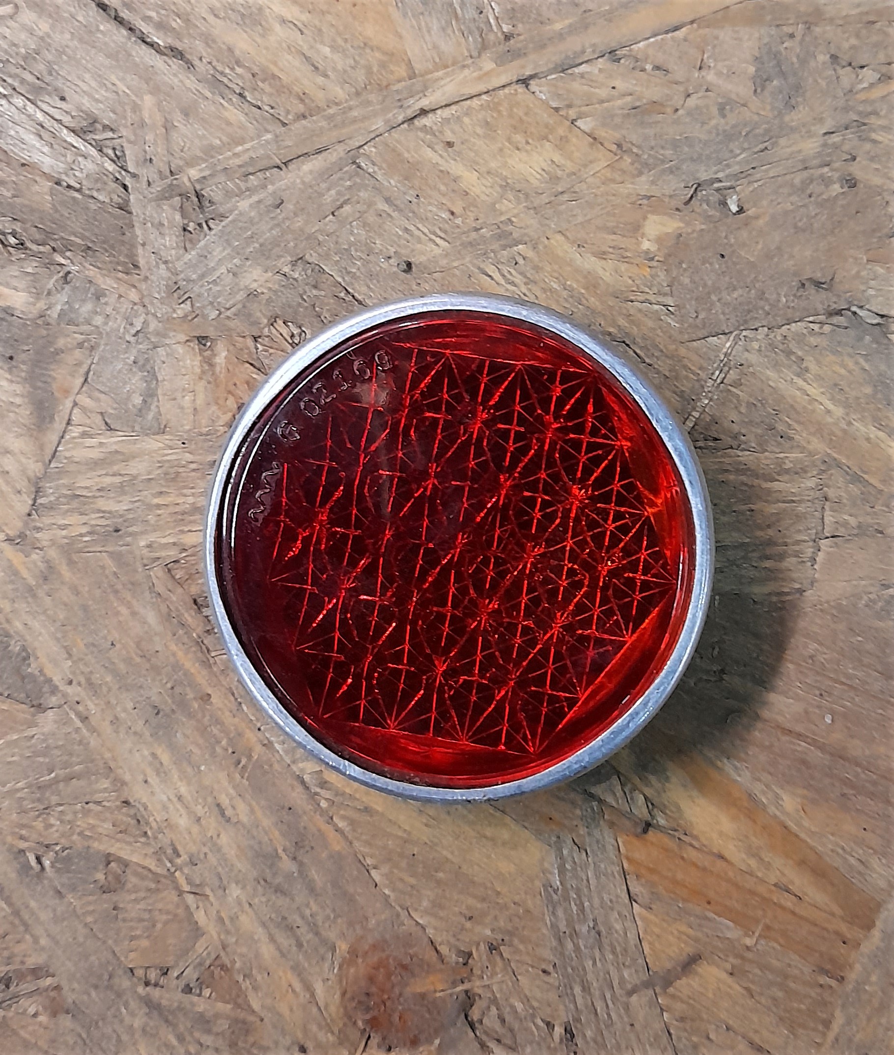 Rückstrahler, Katzenauge Glas