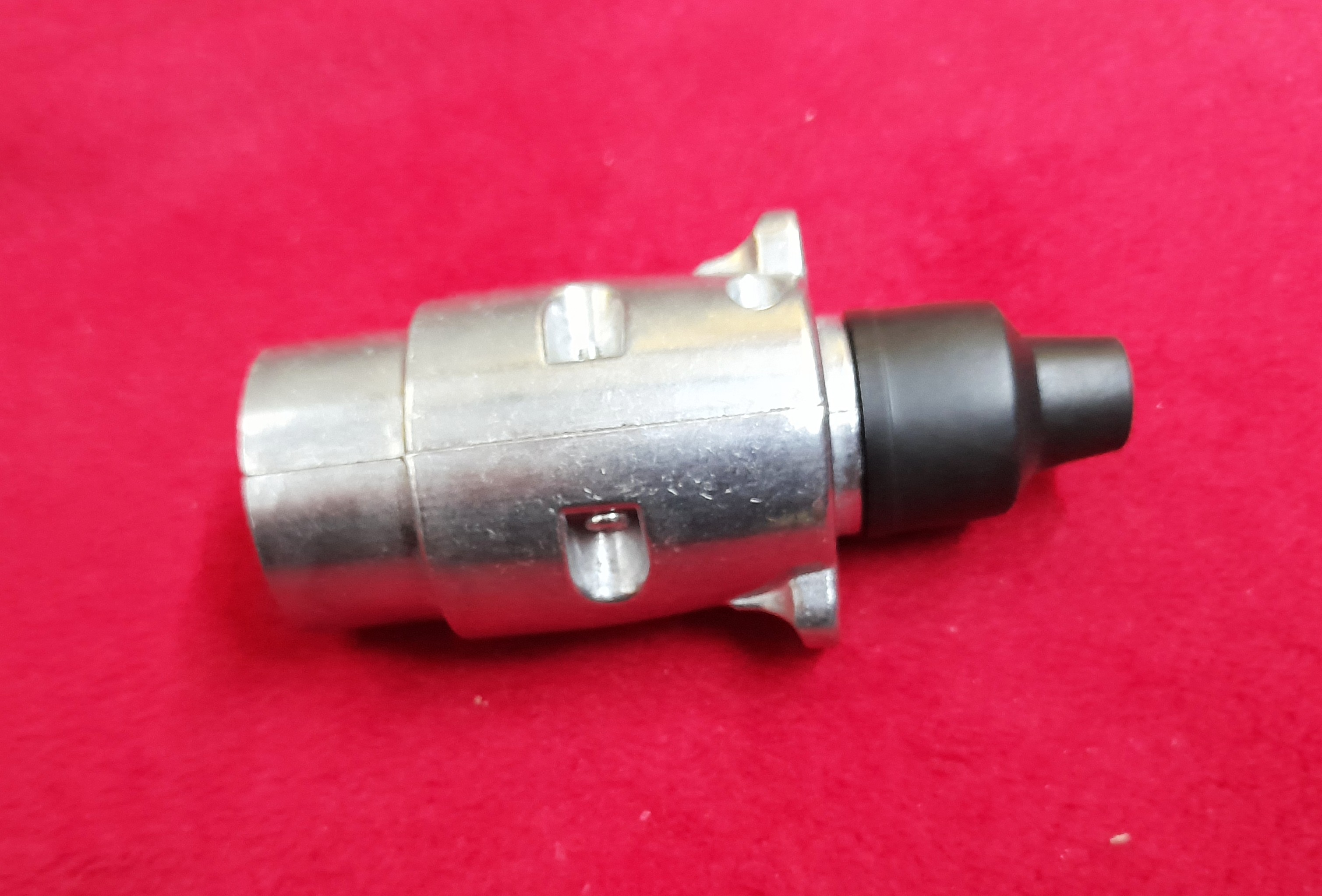 Anhänger Stecker 7 polig Wartburg IFA Trabant Barkas Qek Nagetusch HP500 HP350