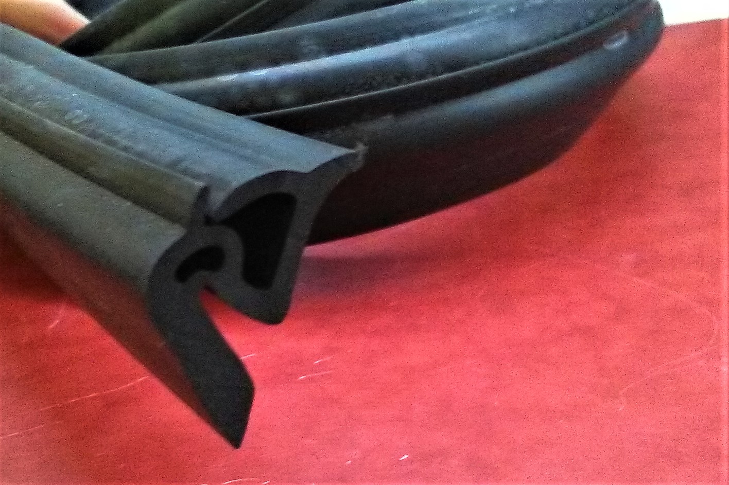 Profilgummi Ausstellfenster Barkas B 1000