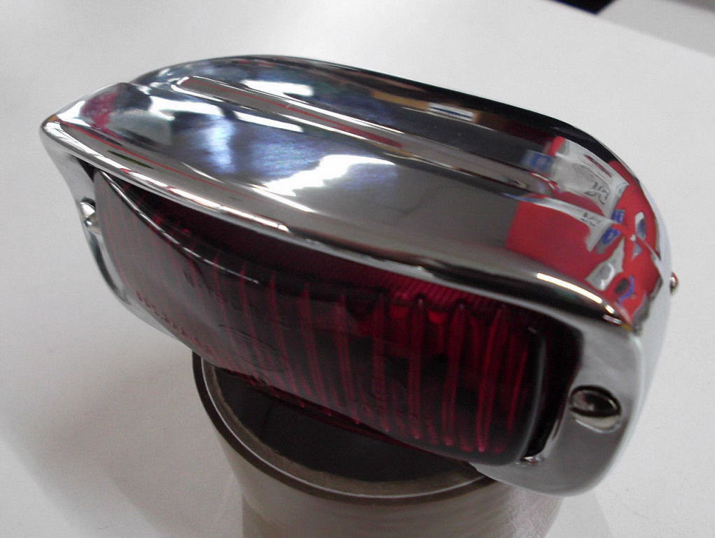 Nebelschlußleuchte Nebelleuchte Chrom Universal Oldtimer