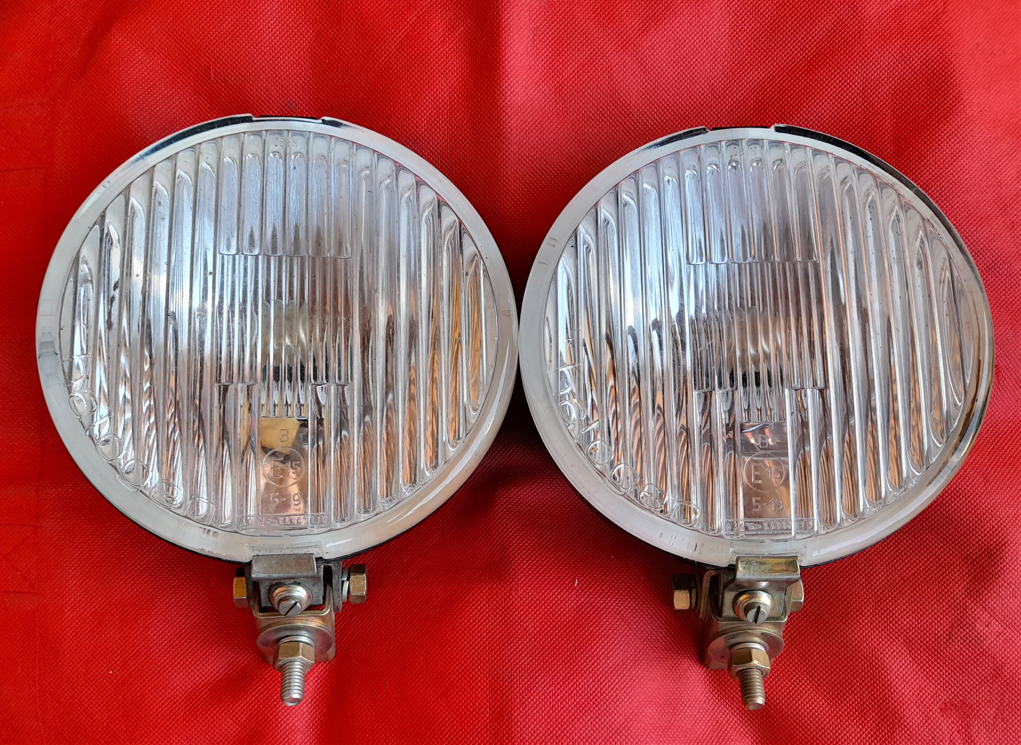 Nebelscheinwerfer Zusatzscheinwerfer AKA Electric IFA Wartburg Trabant Barkas