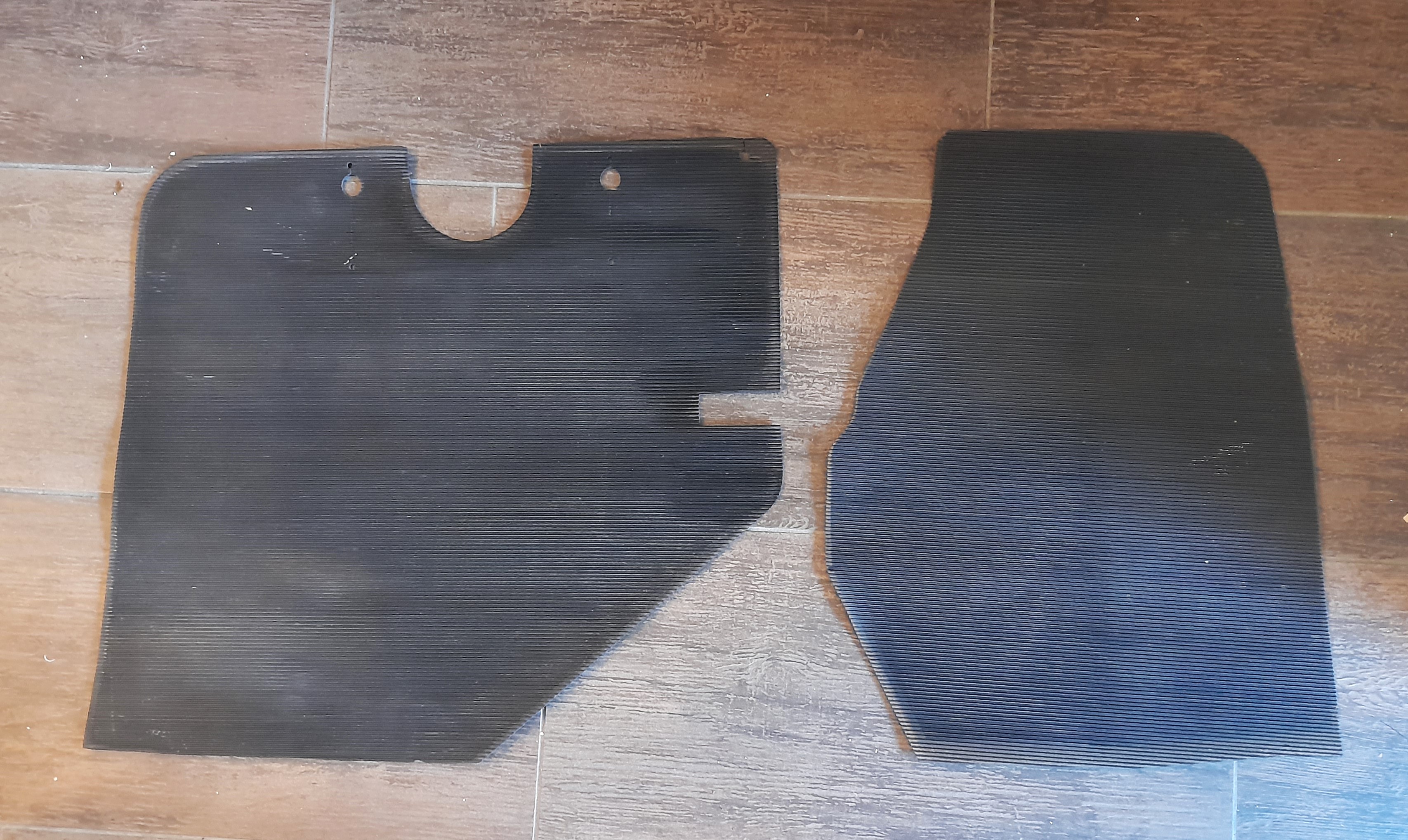 Gummimatten Fußmatten Barkas B1000