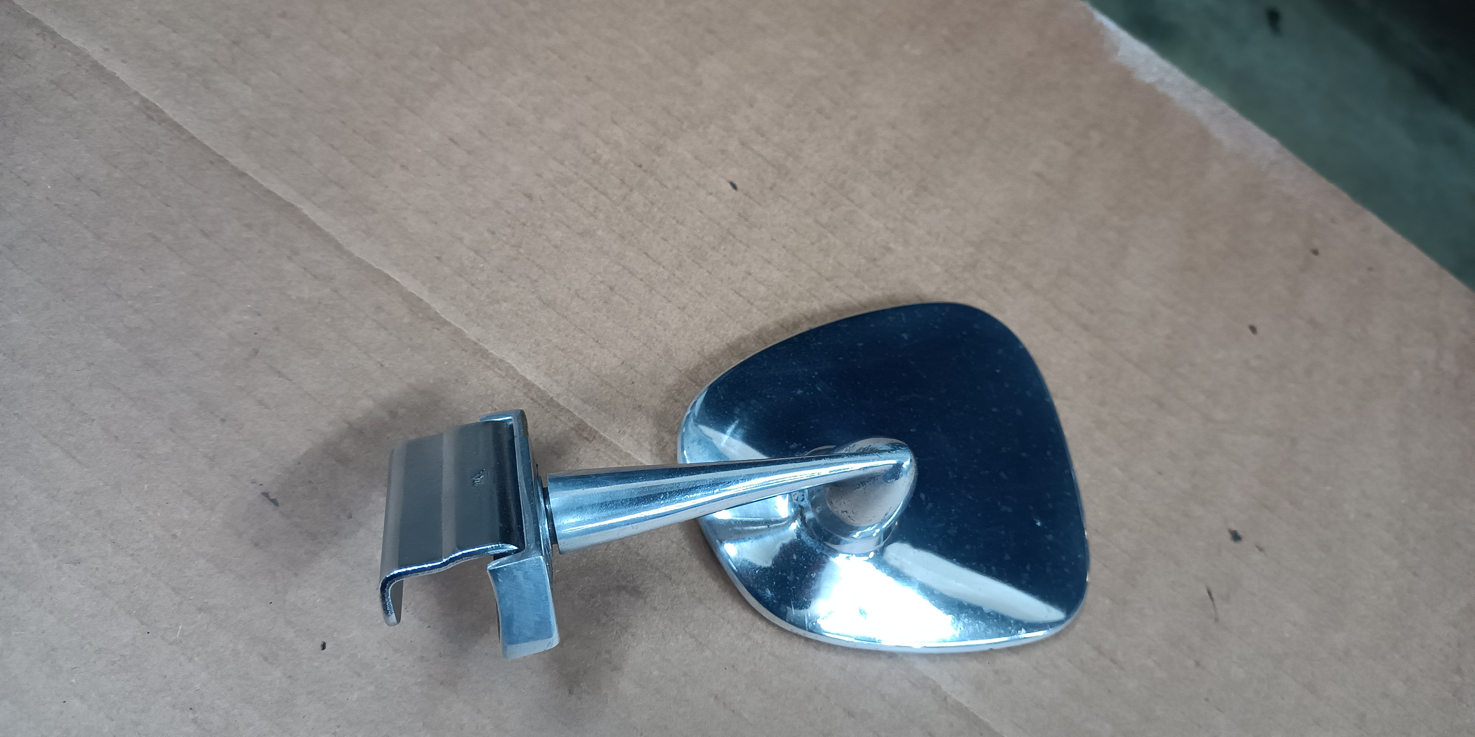 Nierenspiegel Klemmspiegel links Original Wartburg 311 312 Trabant