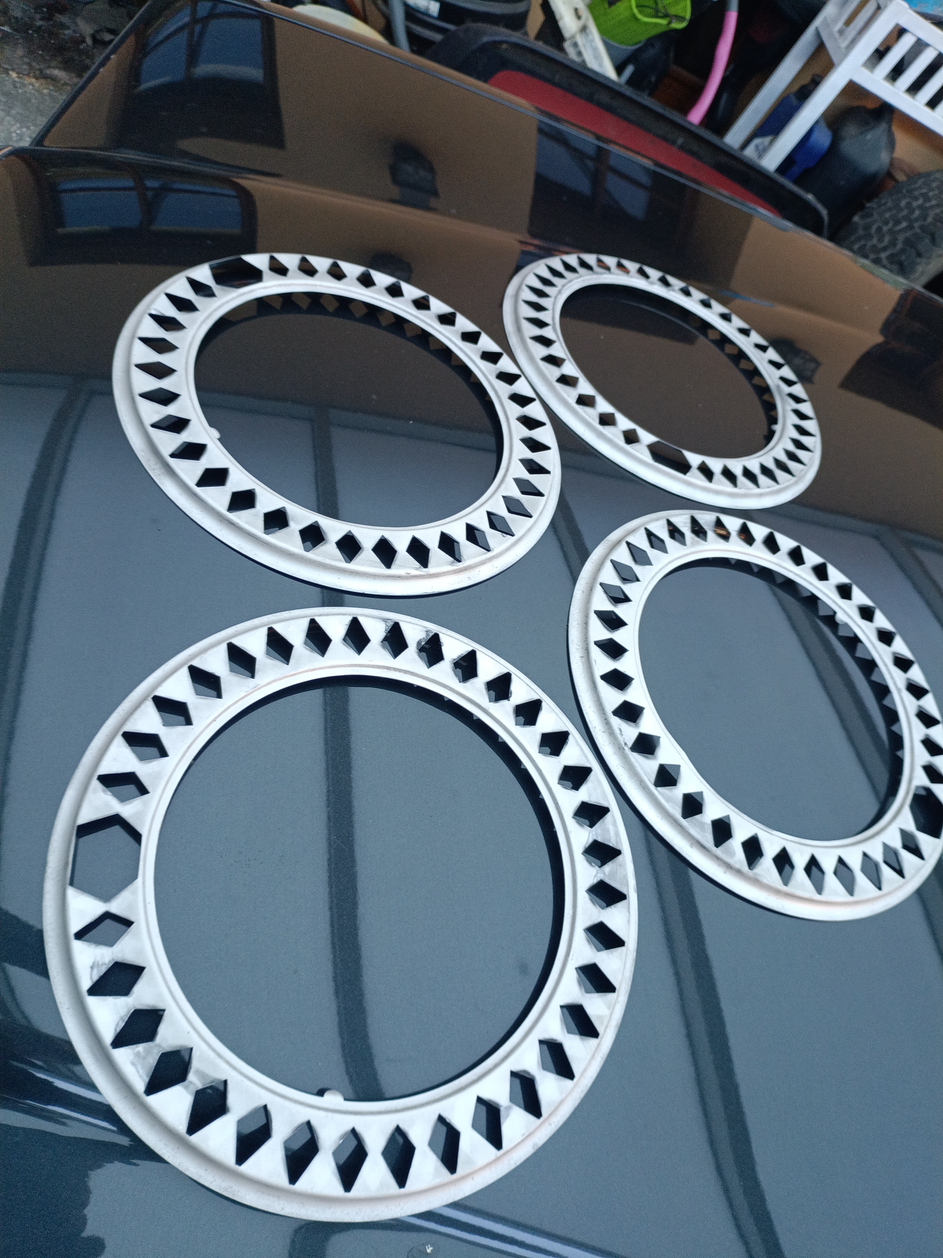 Radzierringe Felgenzierringe 13`` Wartburg 312 353  Trabant