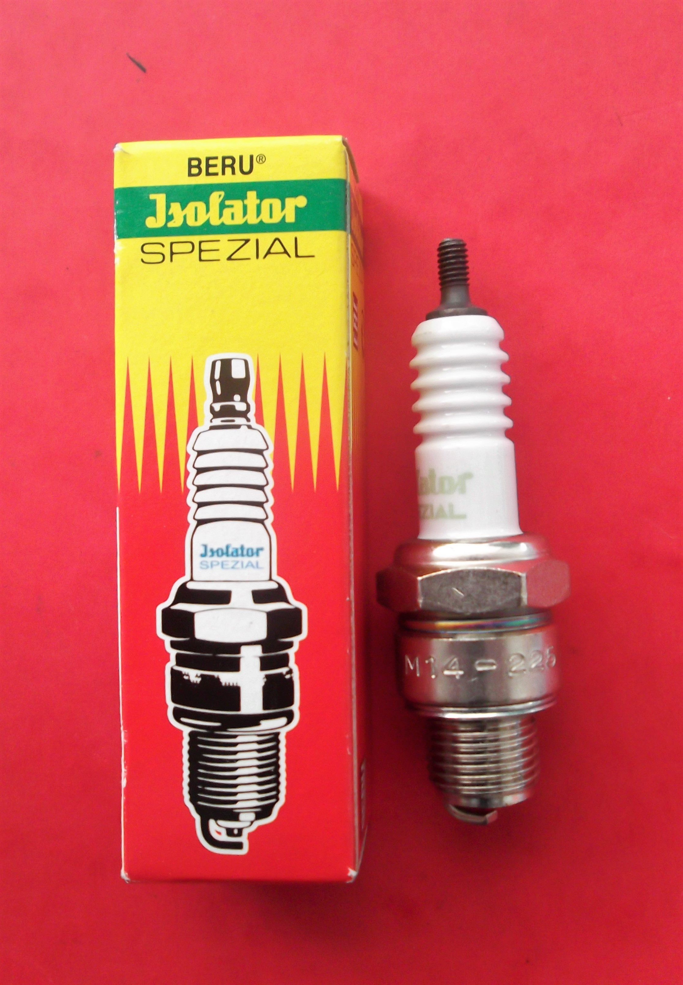 Zündkerze Isolator M14-225