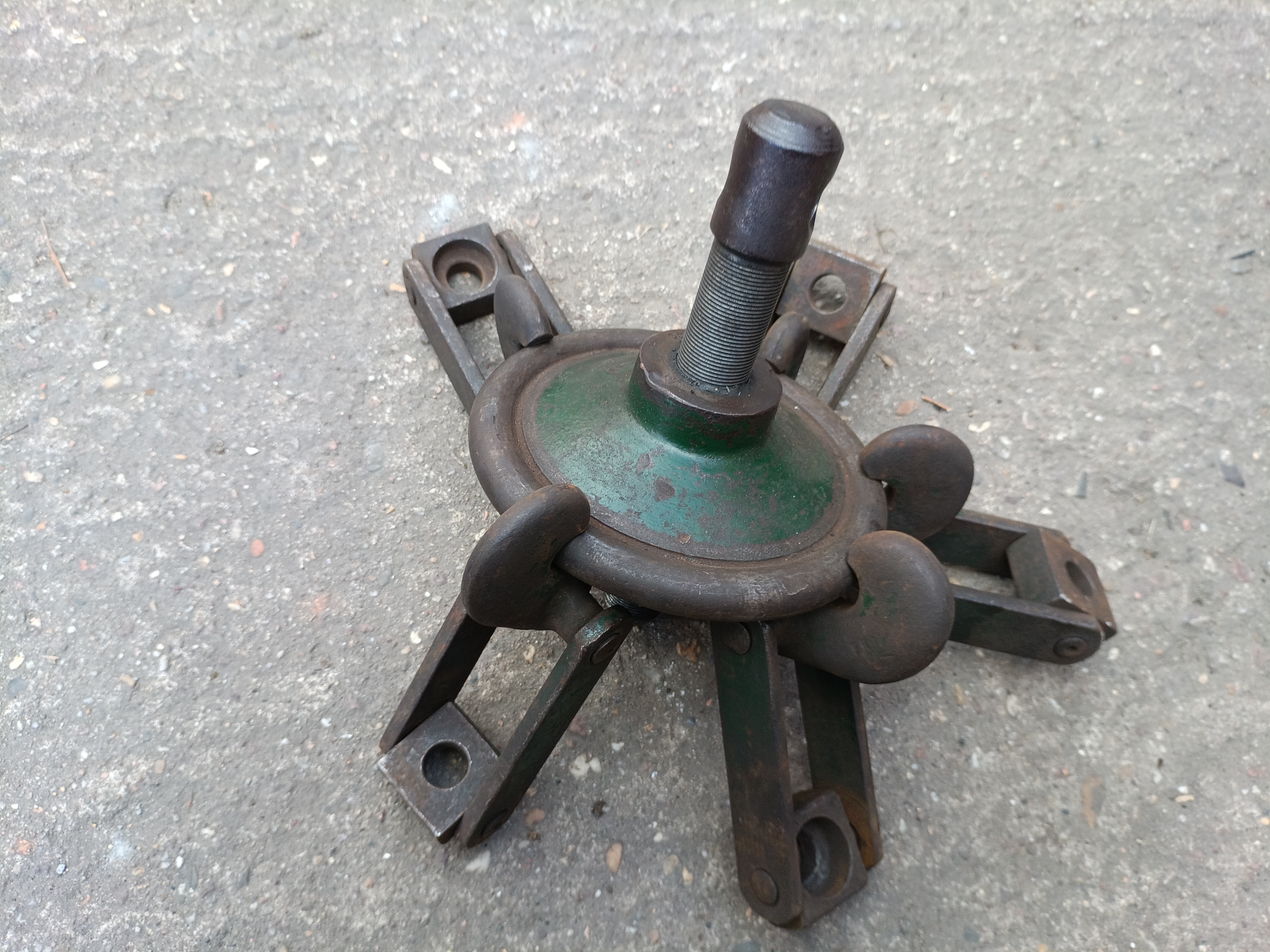 Abzieher Bremstrommel Radnabe Universal Barkas B1000 Wartburg Trabant IFA